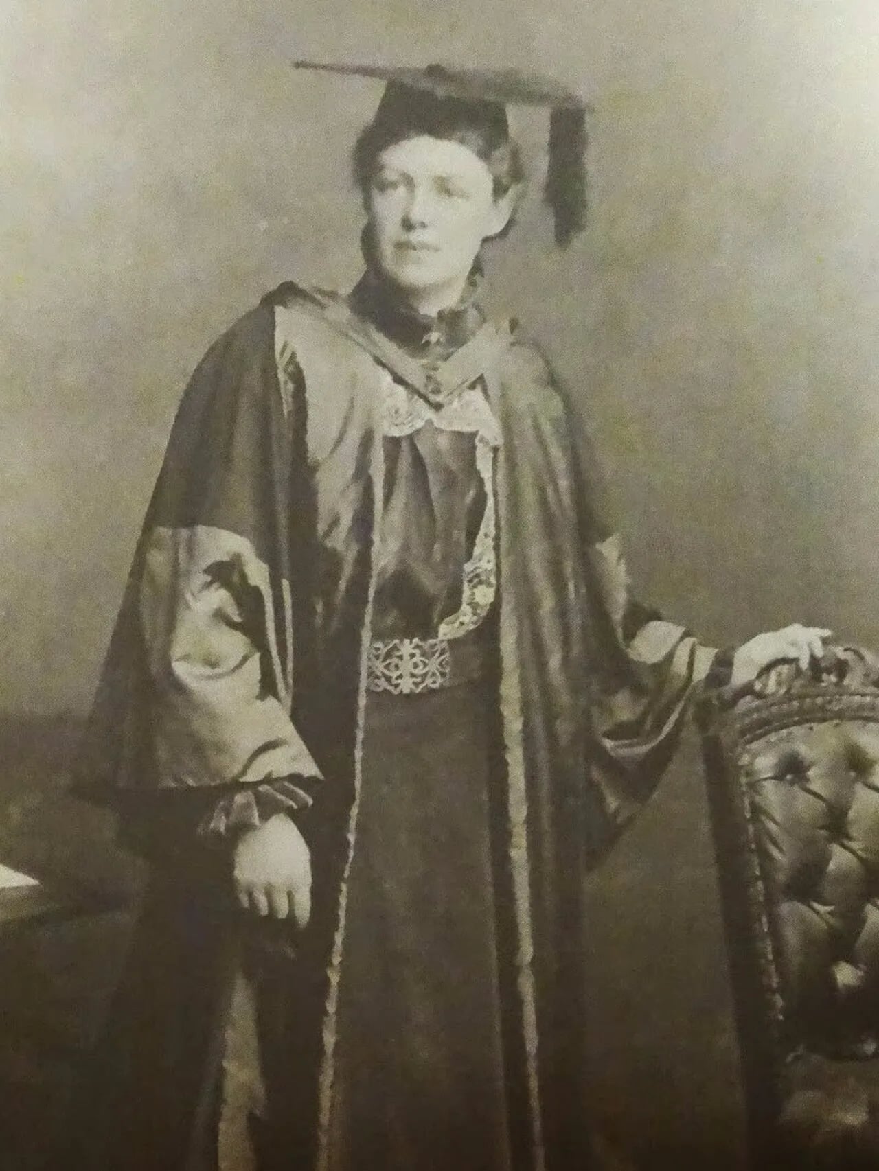 Portrait of Emily Winifred Dickson (1866–1944) – memorial page