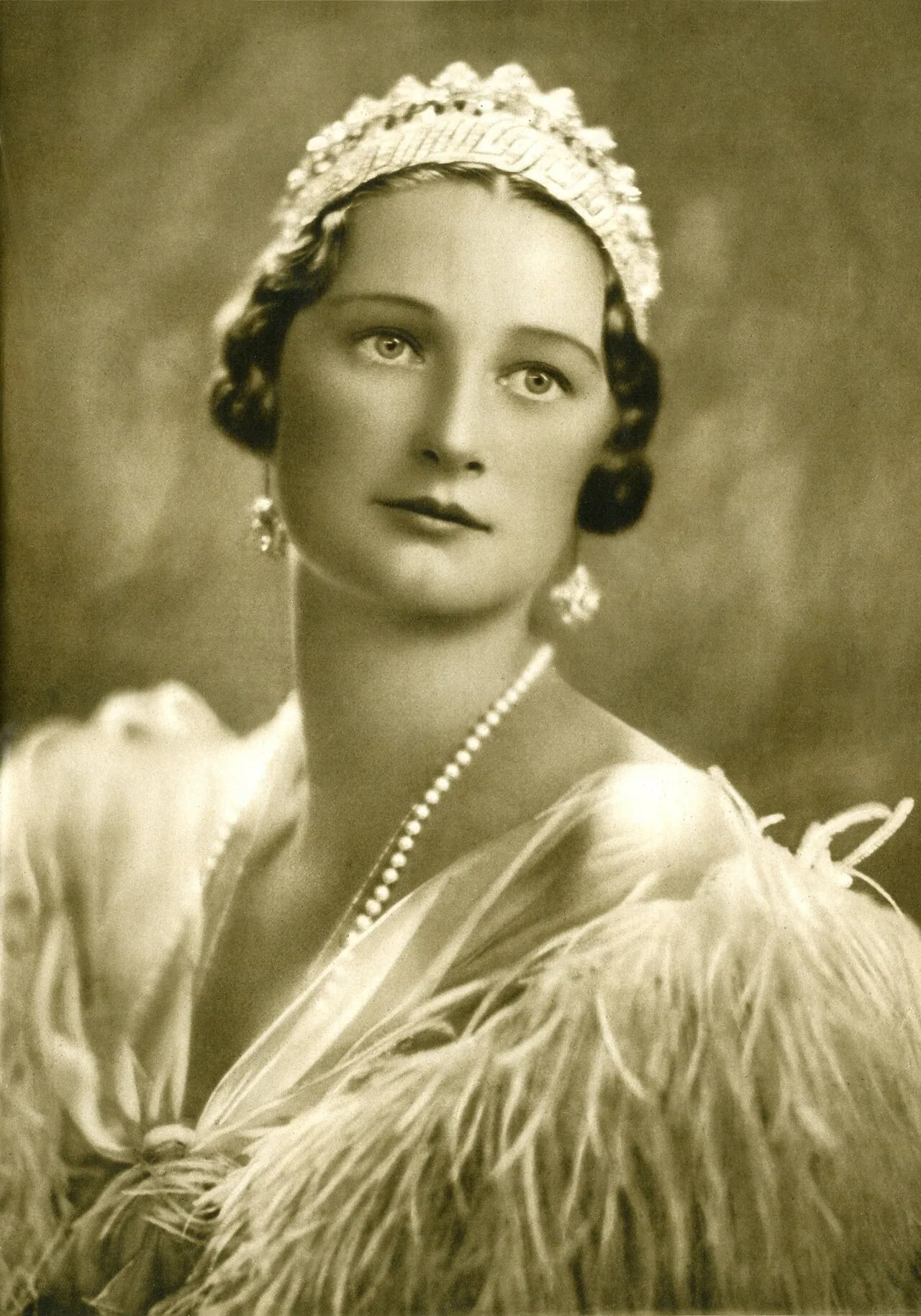 Porträt von Astrid von Schweden (1905–1935) – Gedenkseite