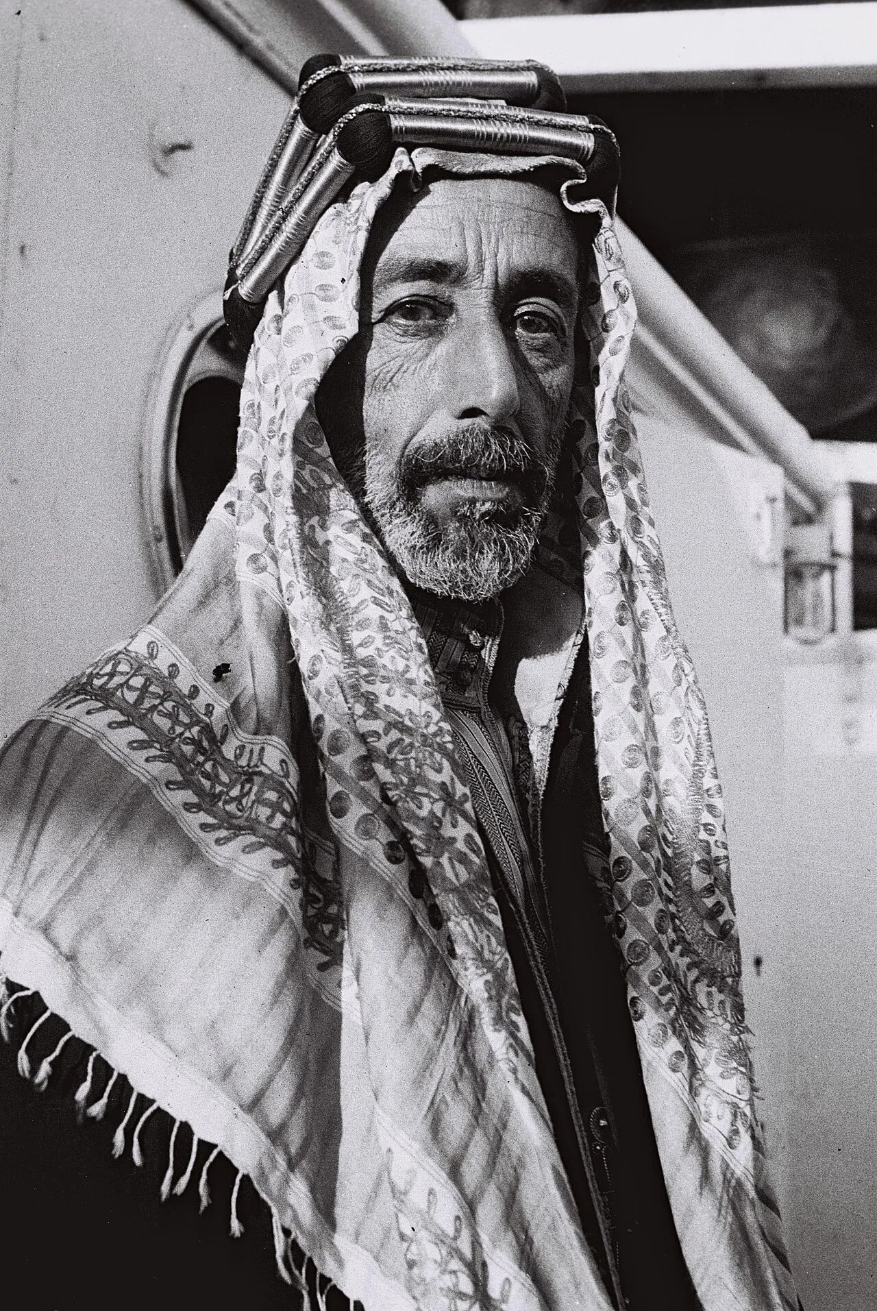 Porträt von Ali bin Hussein (1879–1935) – Gedenkseite
