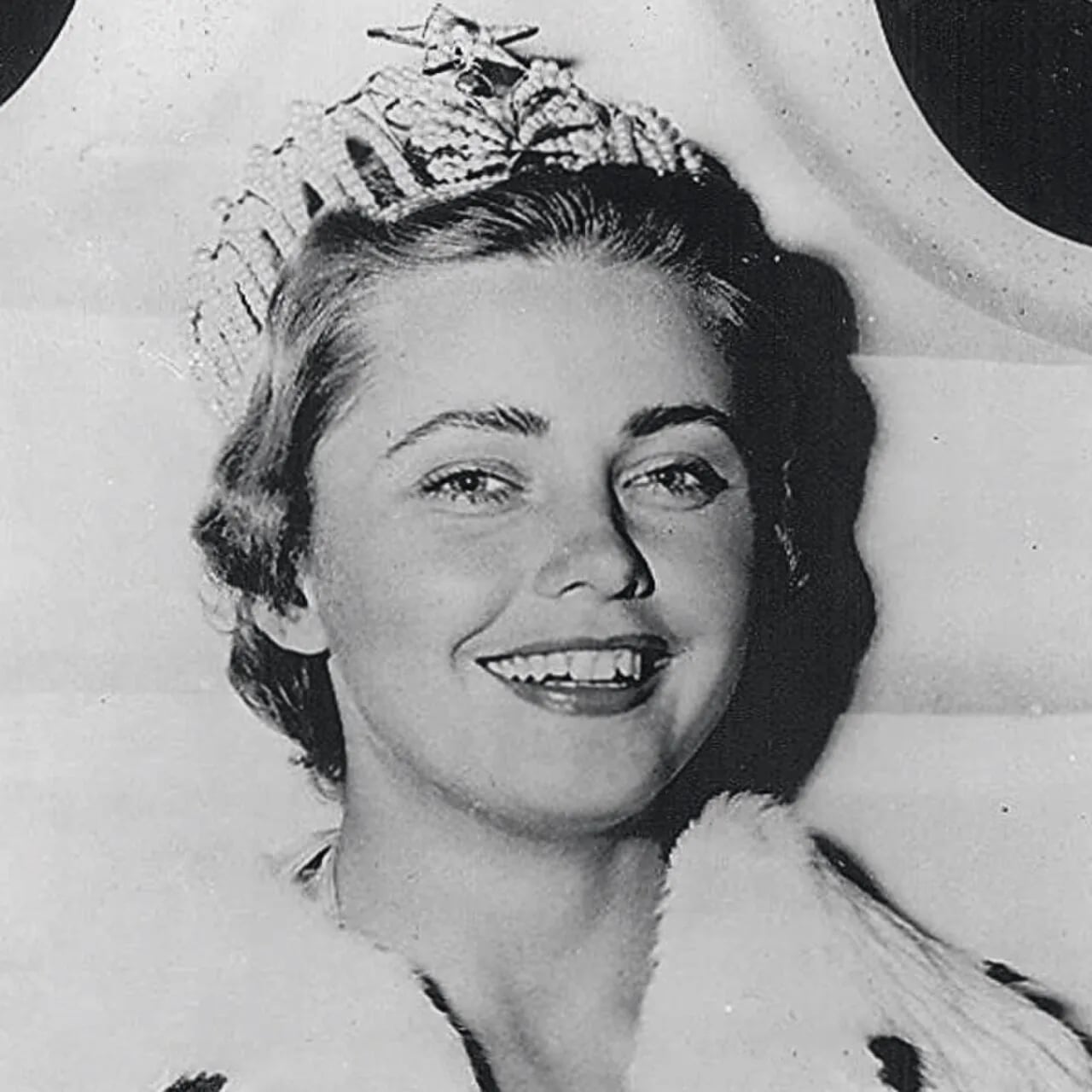 Portrait of Hillevi Rombin (1933–1996) – memorial page
