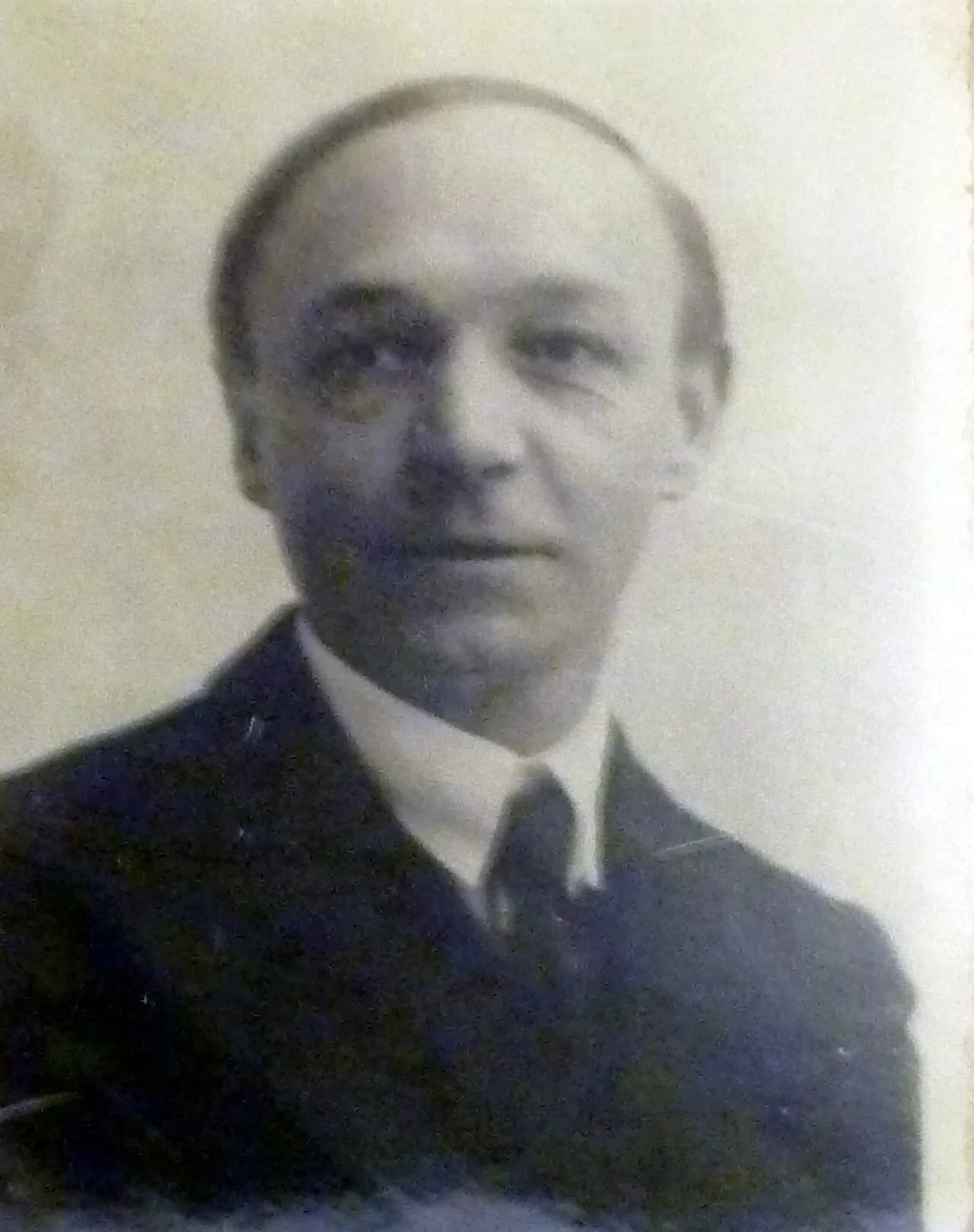 Portrait of Pierre Henri Bayaux (1884–1946) – memorial page