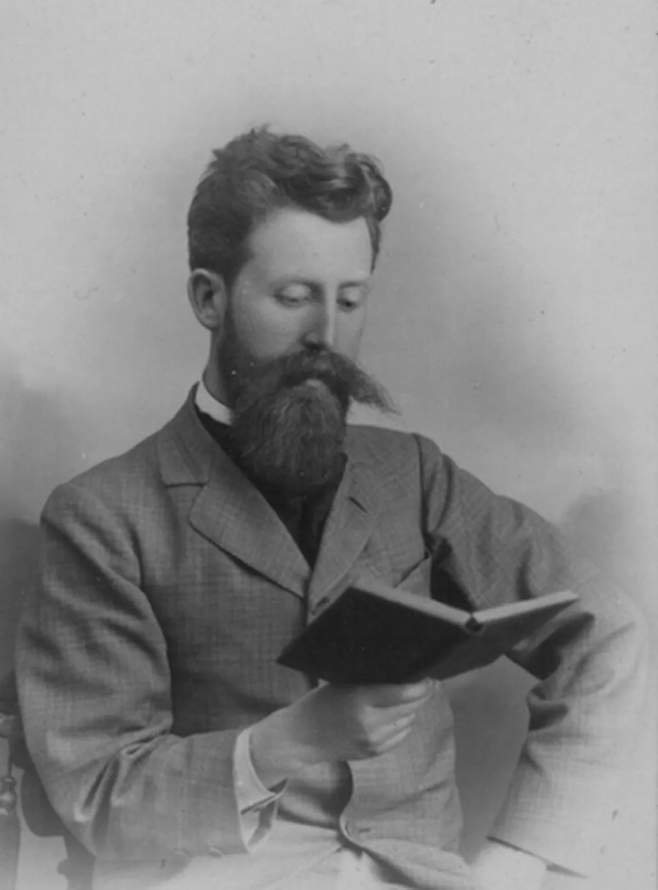 Portrait of Jean Brunhes (1869–1930) – memorial page