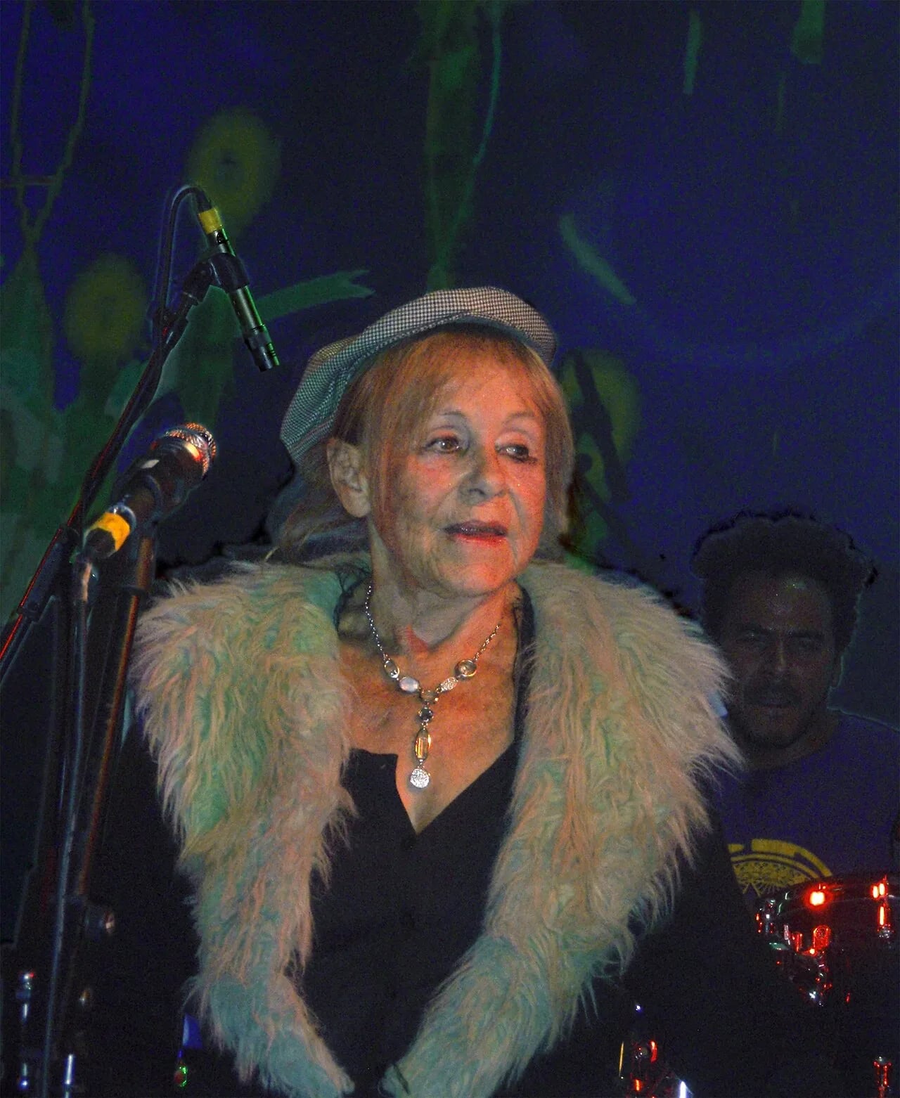 Porträt von Gilli Smyth (1933–2016) – Gedenkseite