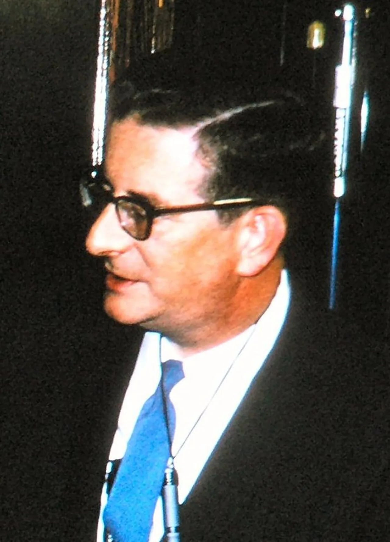 Portrait of Robert B. Woodward (1917–1979) – memorial page