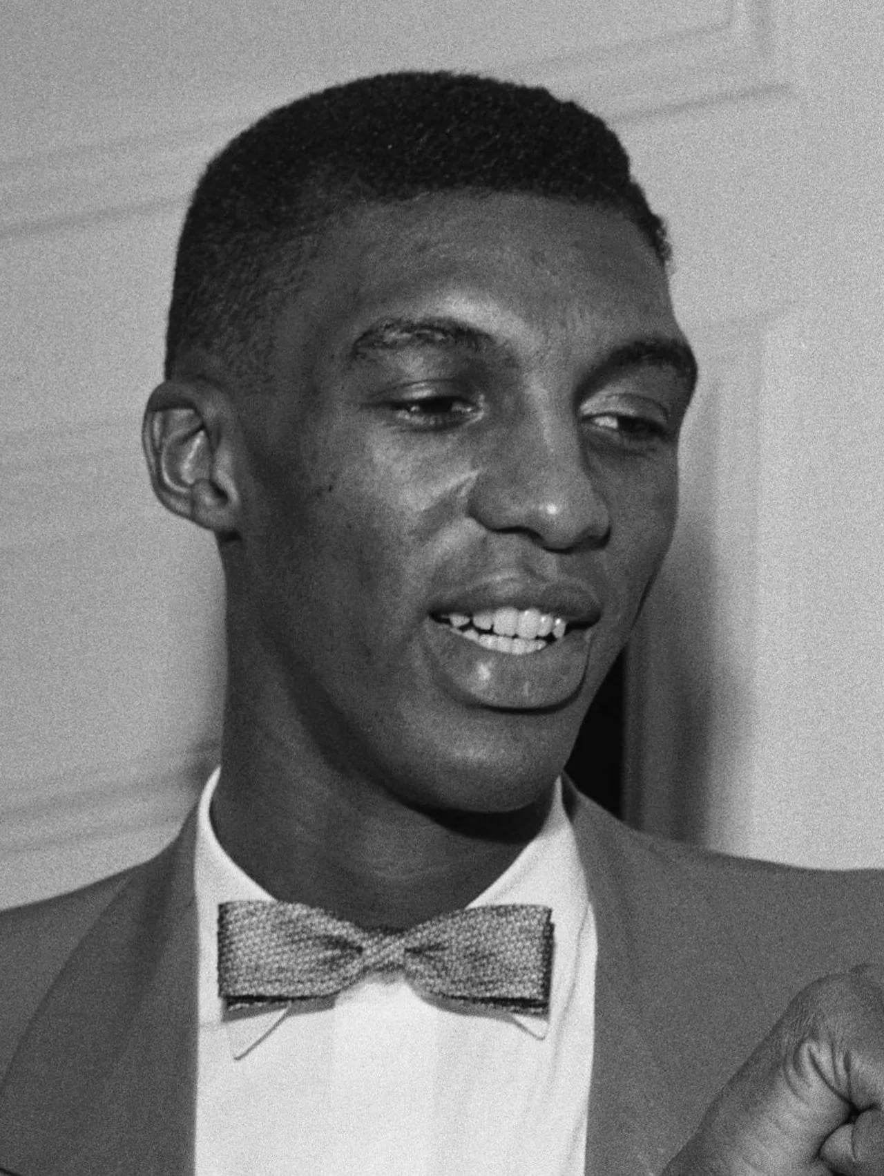 Portrait of Walter Dukes (1930–2001) – memorial page