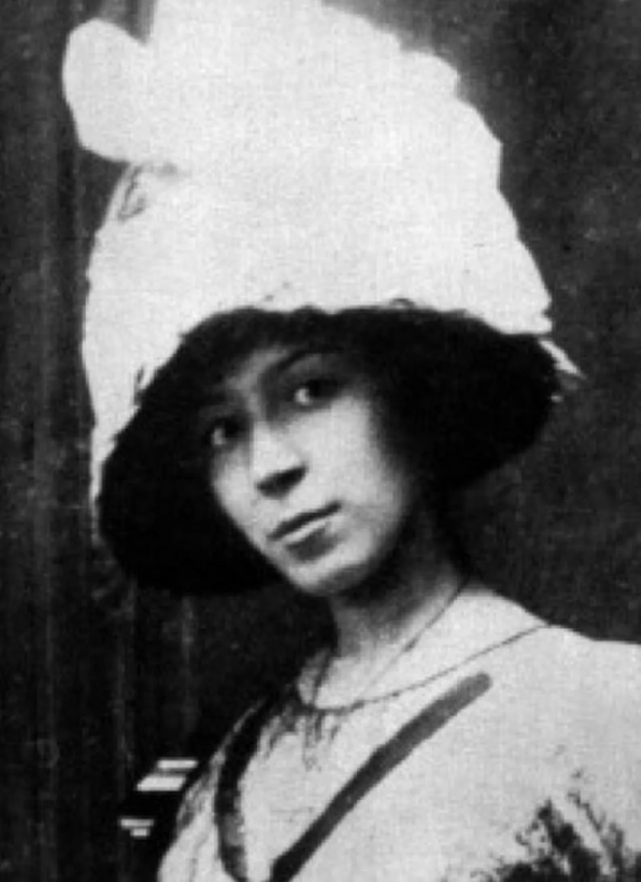 Portrait of Marie Laurencin (1883–1956) – memorial page