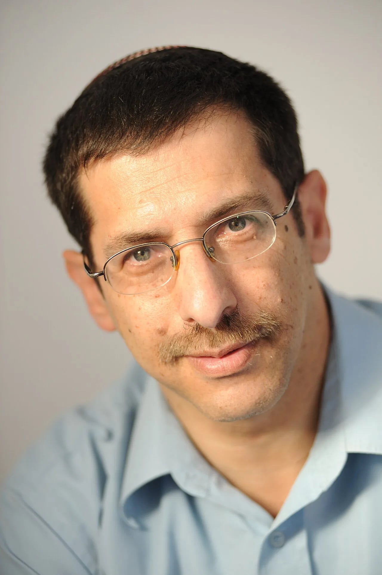 Portrait of Uri Orbach (1960–2015) – memorial page