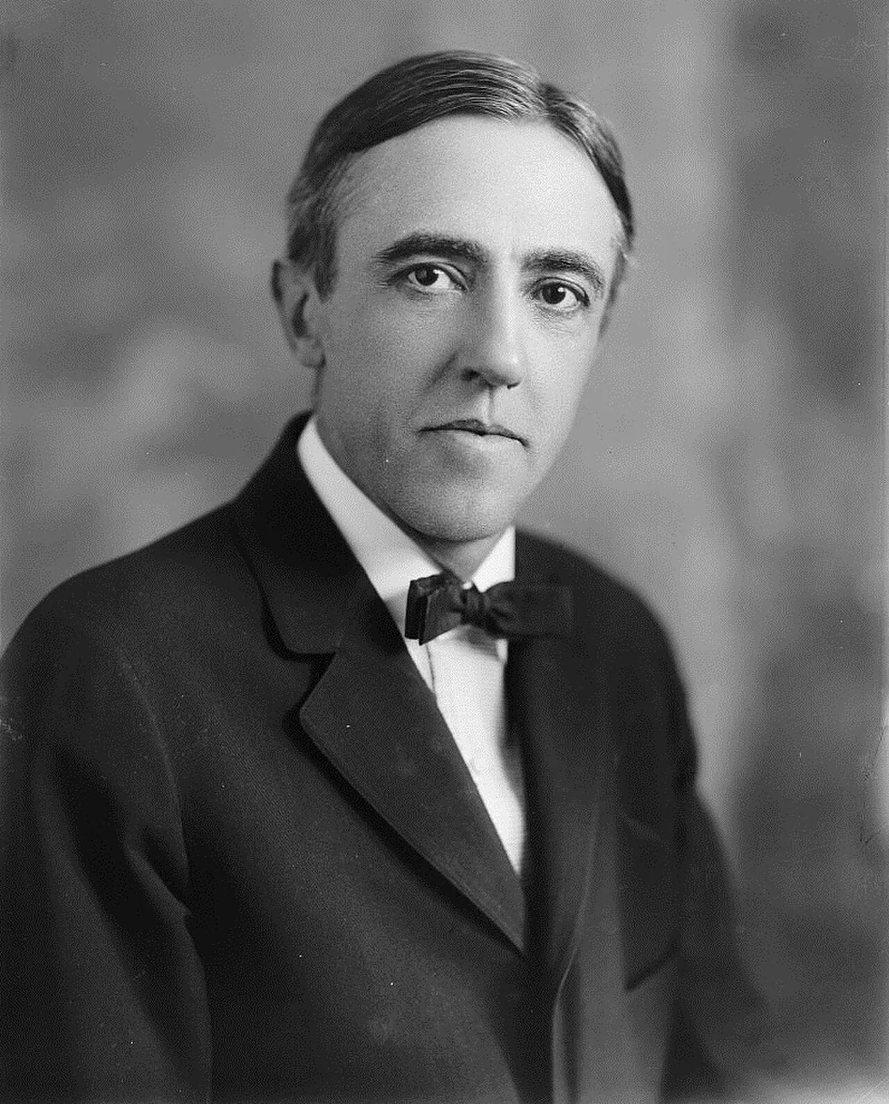 Porträt von Stanley E. Bowdle (1868–1919) – Gedenkseite