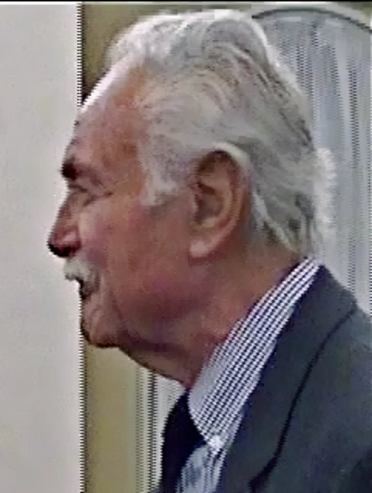 Porträt von Stanley Ernest Strauzenberg (1914–2015) – Gedenkseite