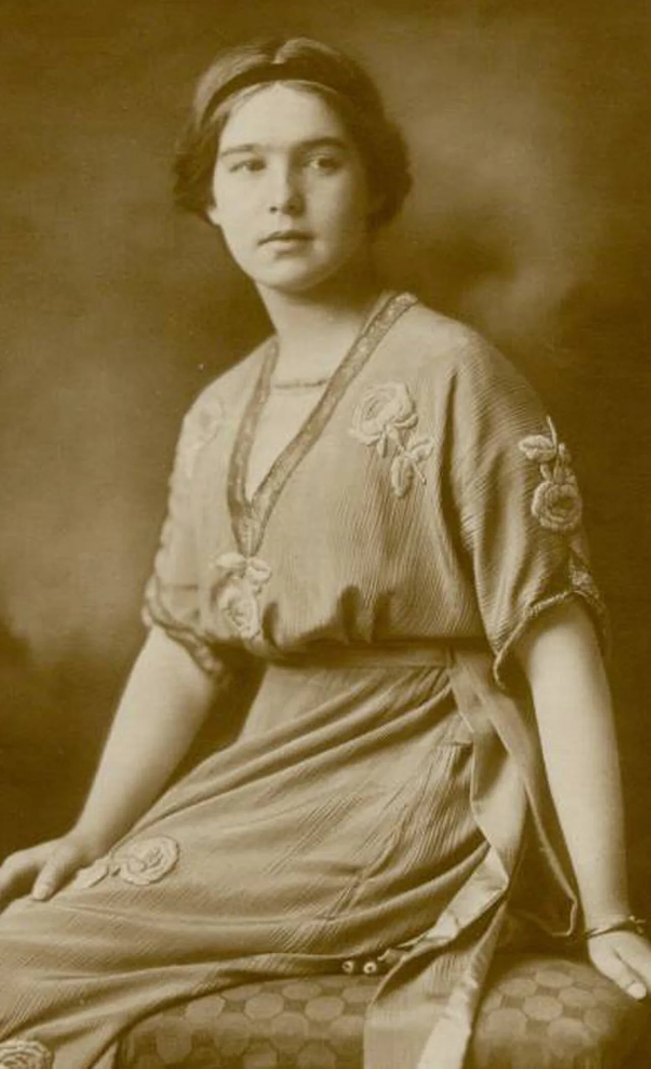 Porträt von Marie Melita zu Hohenlohe-Langenburg (1899–1967) – Gedenkseite
