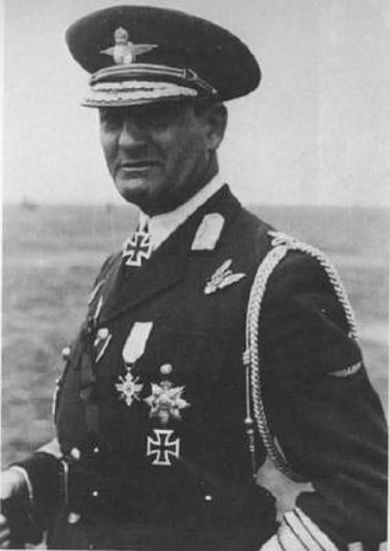 Porträt von Emanoil Ionescu (1893–1949) – Gedenkseite
