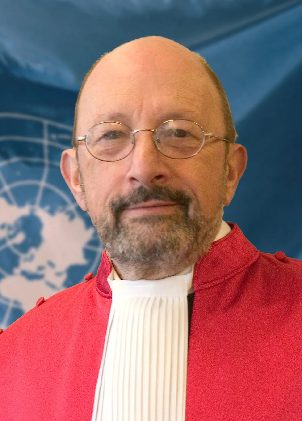Porträt von Stefan Trechsel (1937–2025) – Gedenkseite