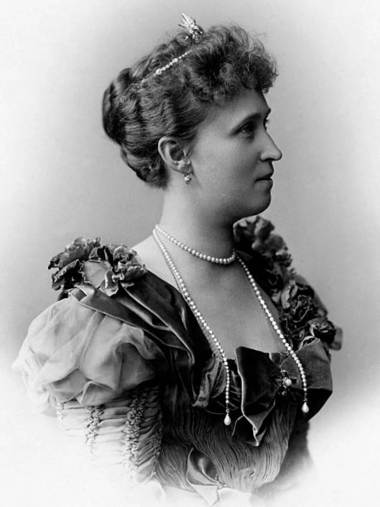 Porträt von Irene von Hessen-Darmstadt (1866–1953) – Gedenkseite