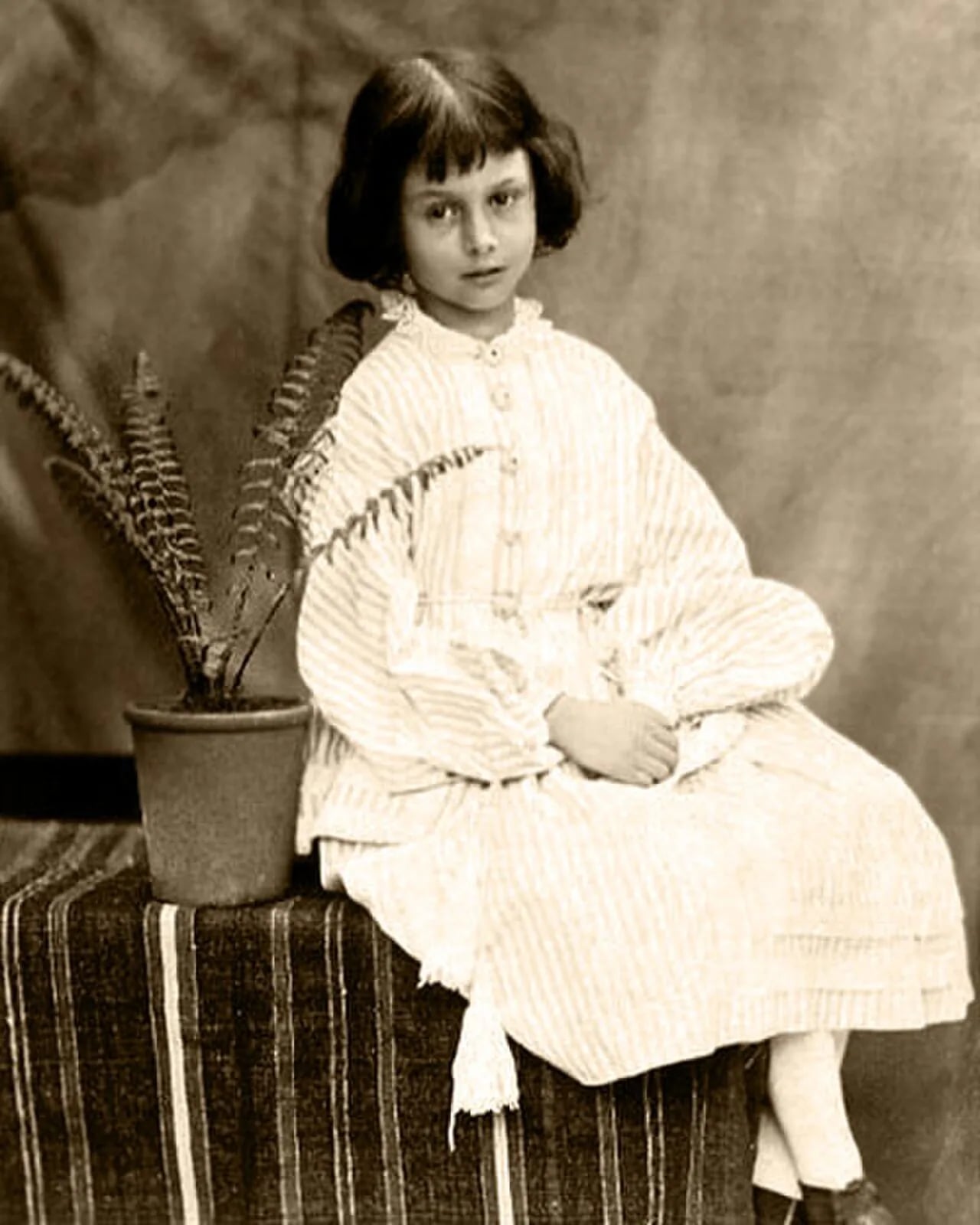 Portrait of Alice Liddell (1852–1934) – memorial page