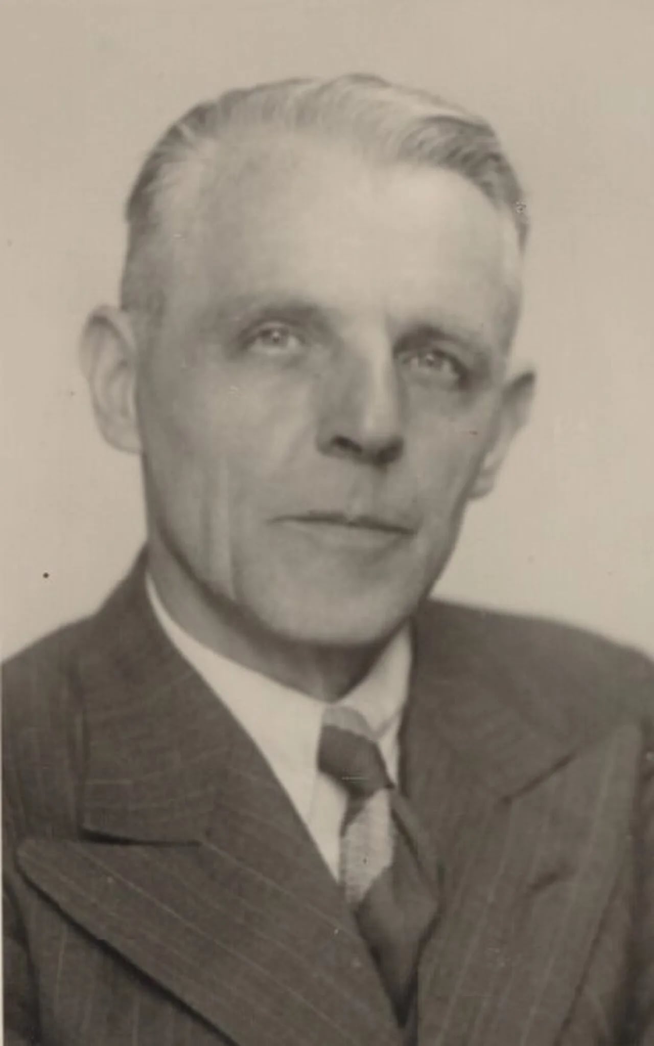 Portrait of Teunis Abbenbroek (1890–1945) – memorial page