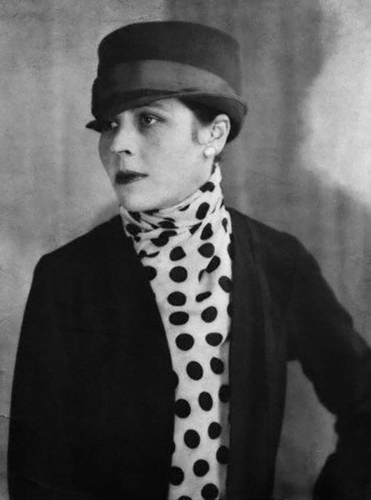 Porträt von Djuna Barnes (1892–1982) – Gedenkseite