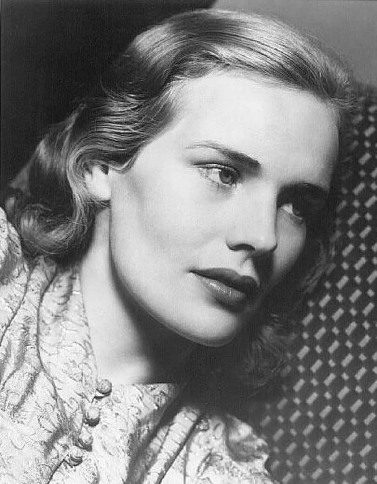 Portrait of Frances Farmer (1913–1970) – memorial page