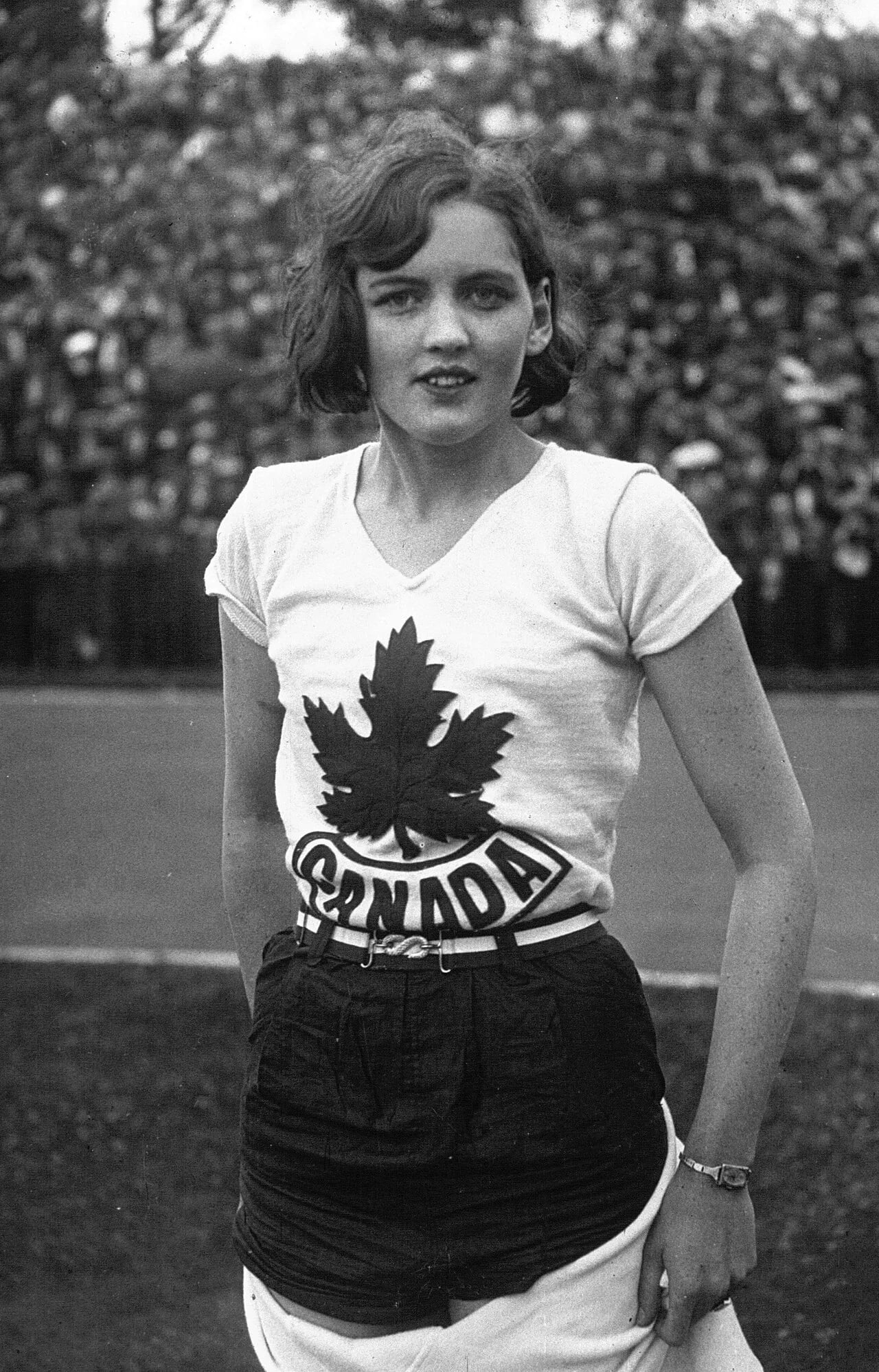 Portrait of Ethel Catherwood (1908–1987) – memorial page