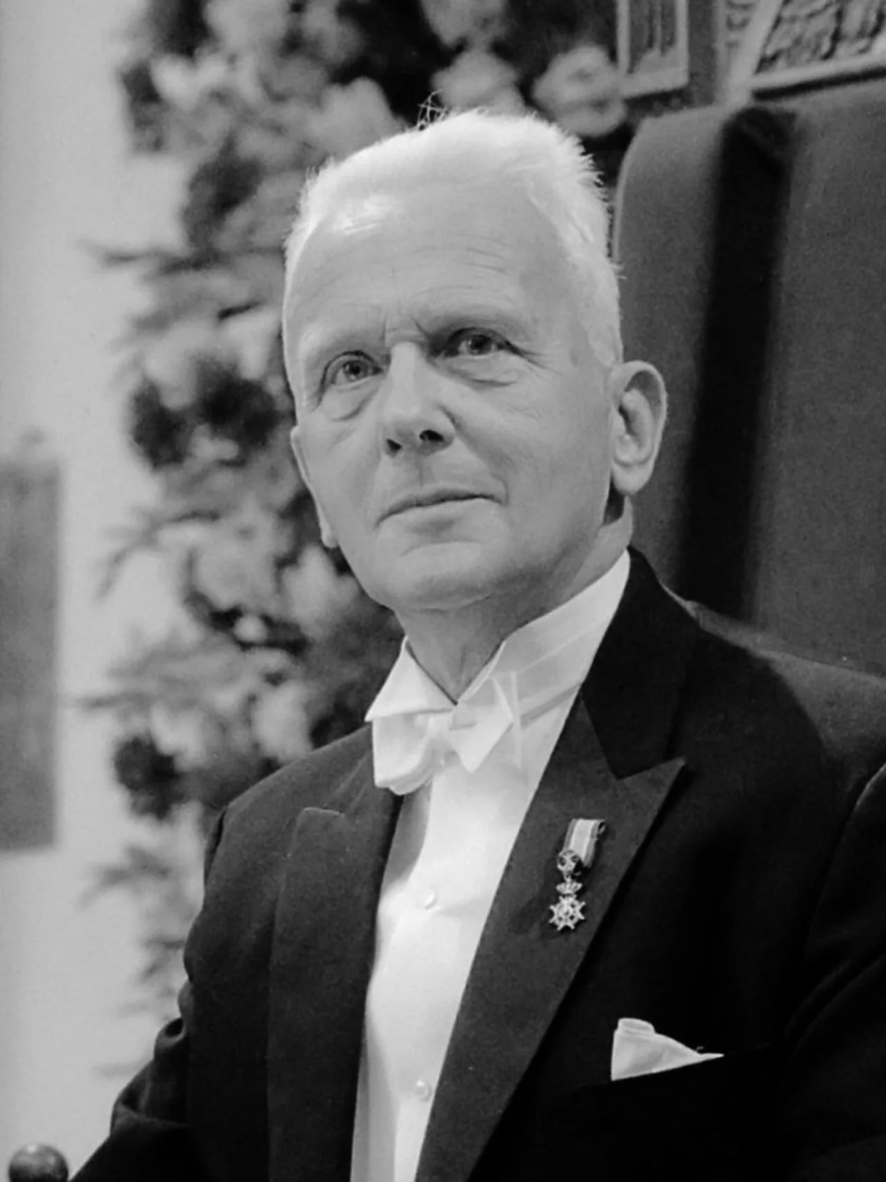 Porträt von Jannes Pieter Mazure (1899–1990) – Gedenkseite