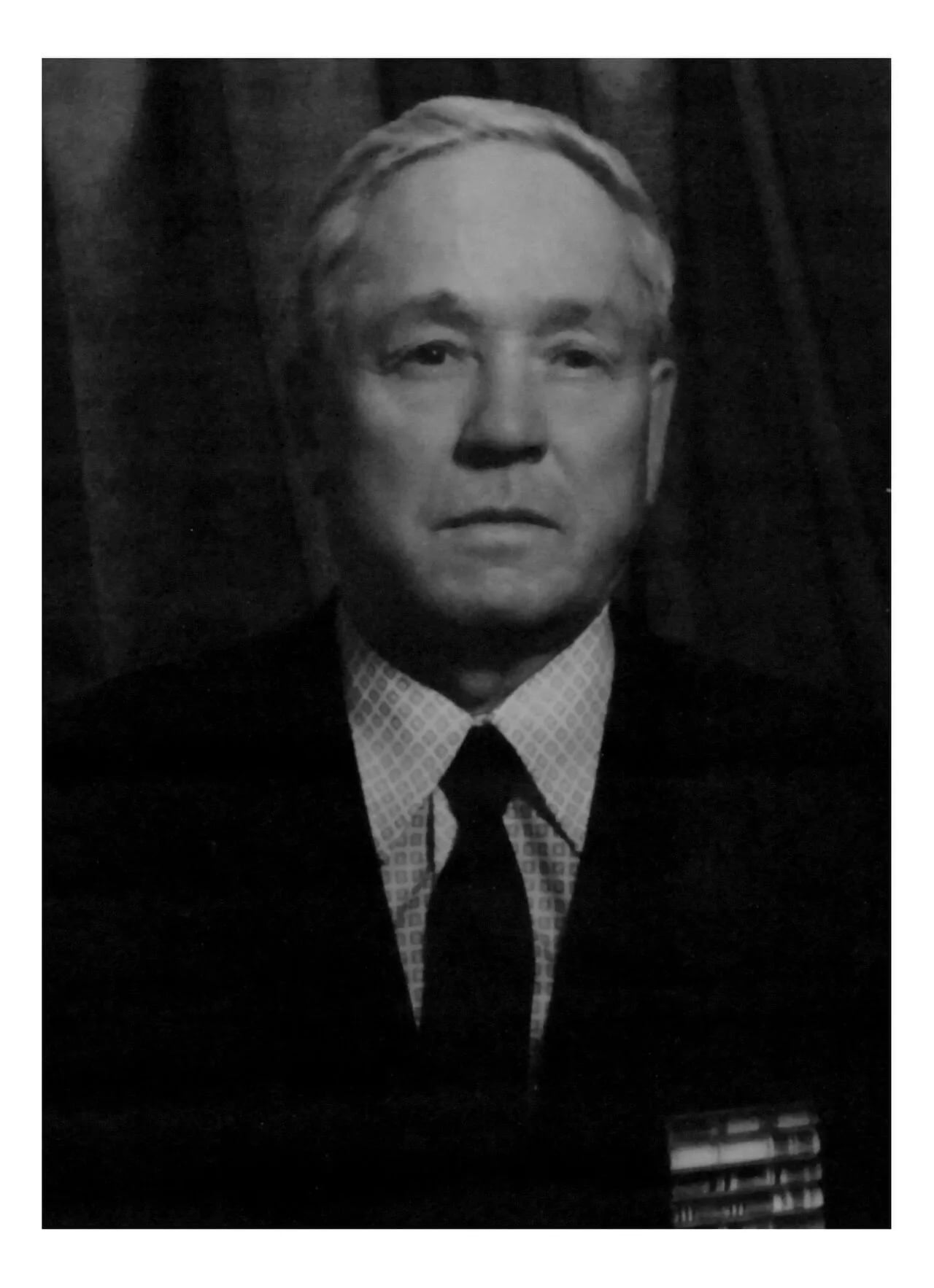 Portrait of Bariy Araslangulov (1926–1996) – memorial page
