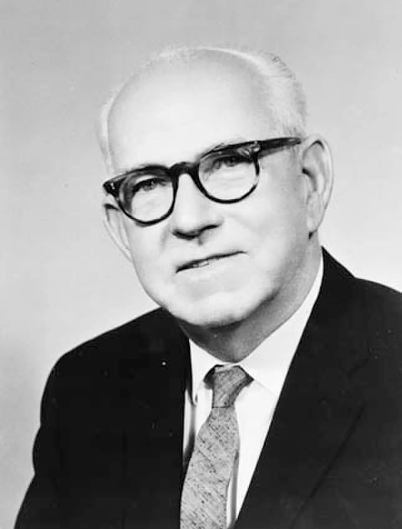 Porträt von Bob Heffron (1890–1978) – Gedenkseite