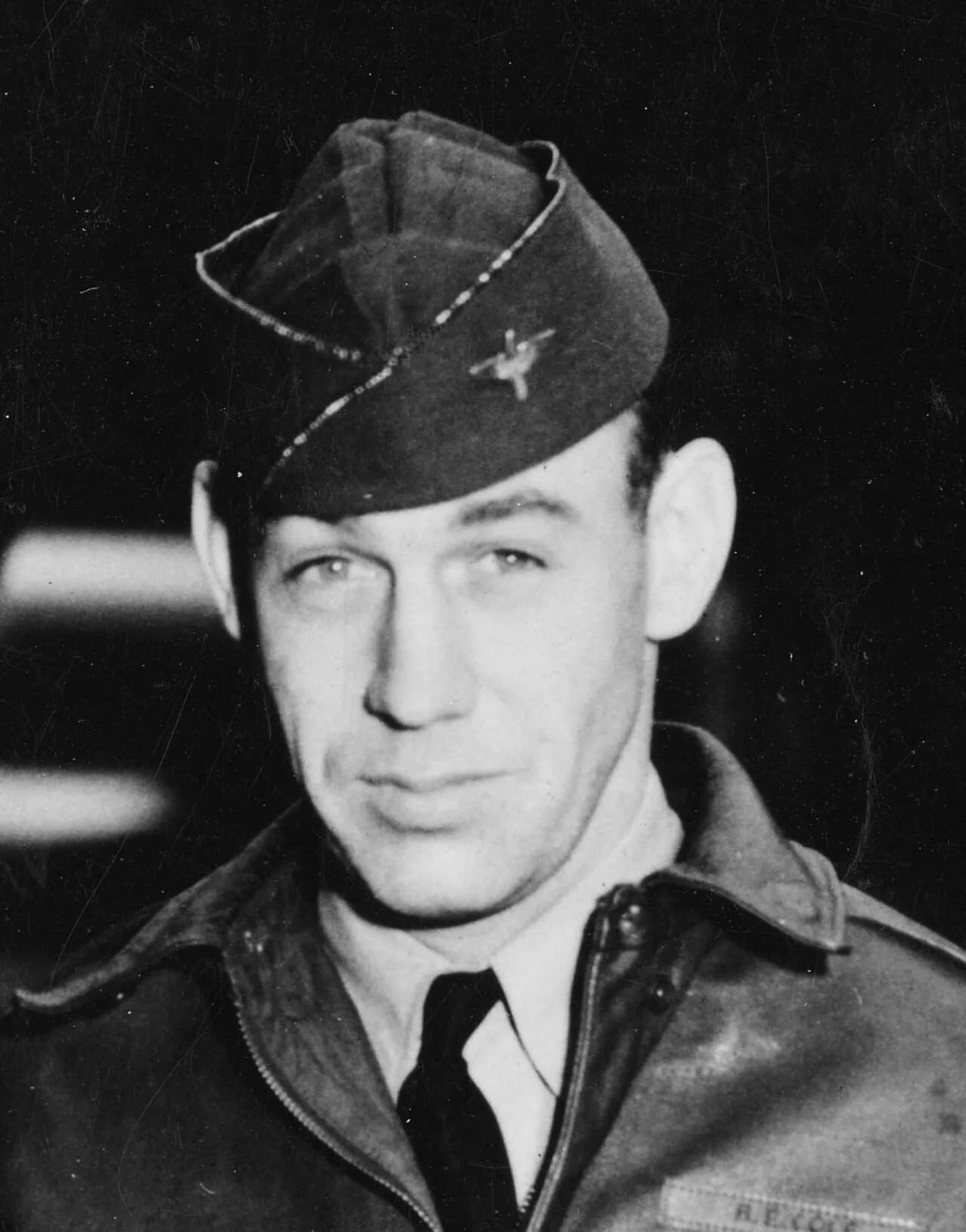 Portrait of Richard E. Cole (1915–2019) – memorial page