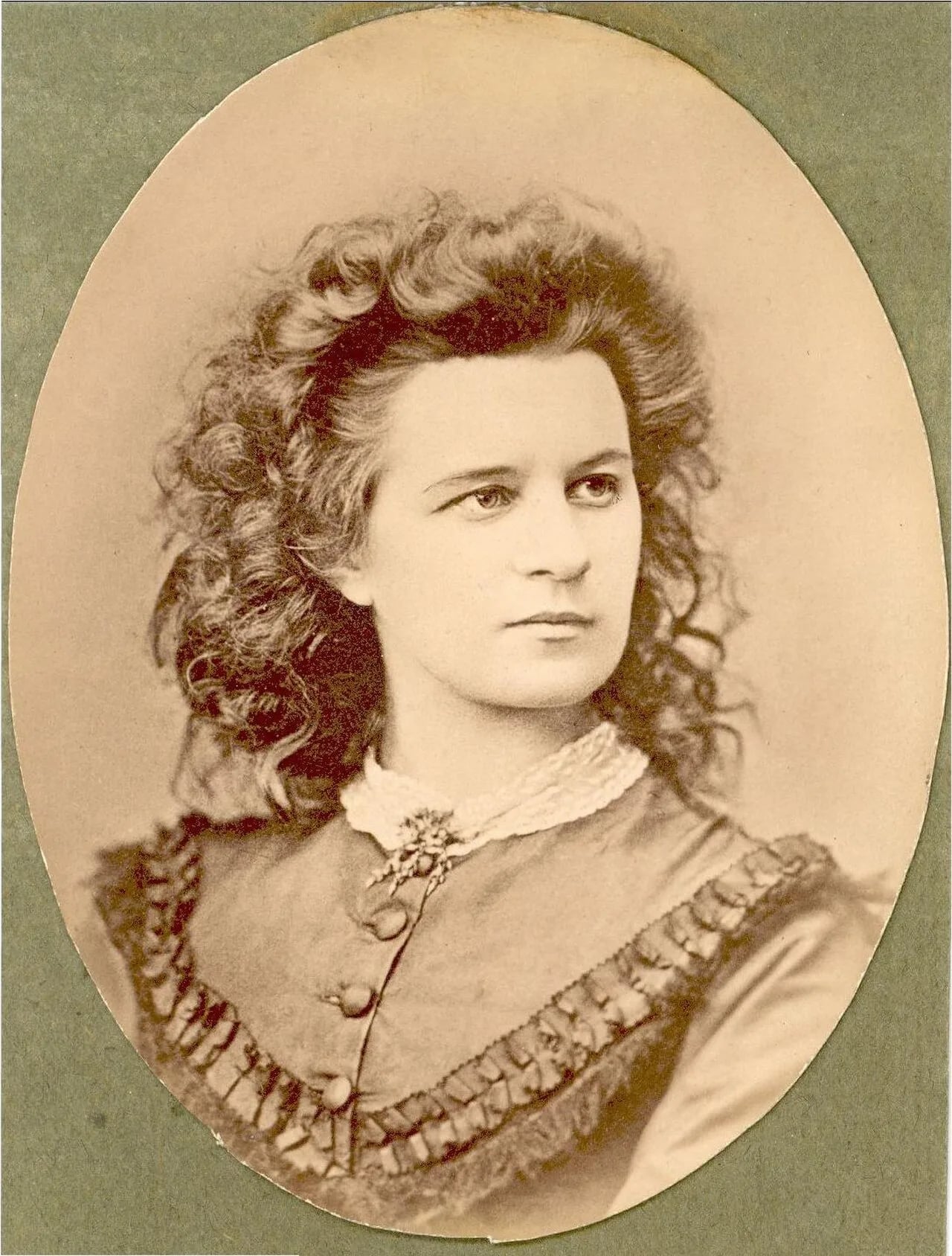 Portrait of Lydia Koidula (1843–1886) – memorial page