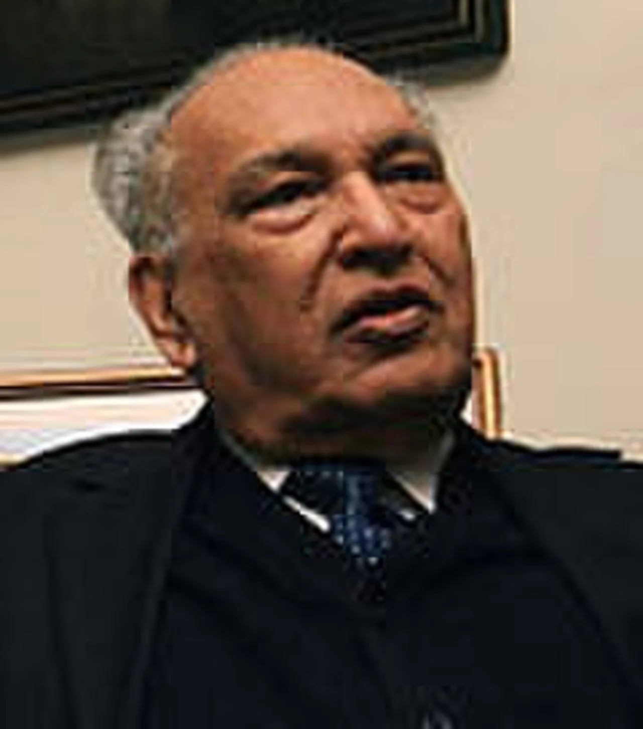 Porträt von Syed Sharifuddin Pirzada (1923–2017) – Gedenkseite
