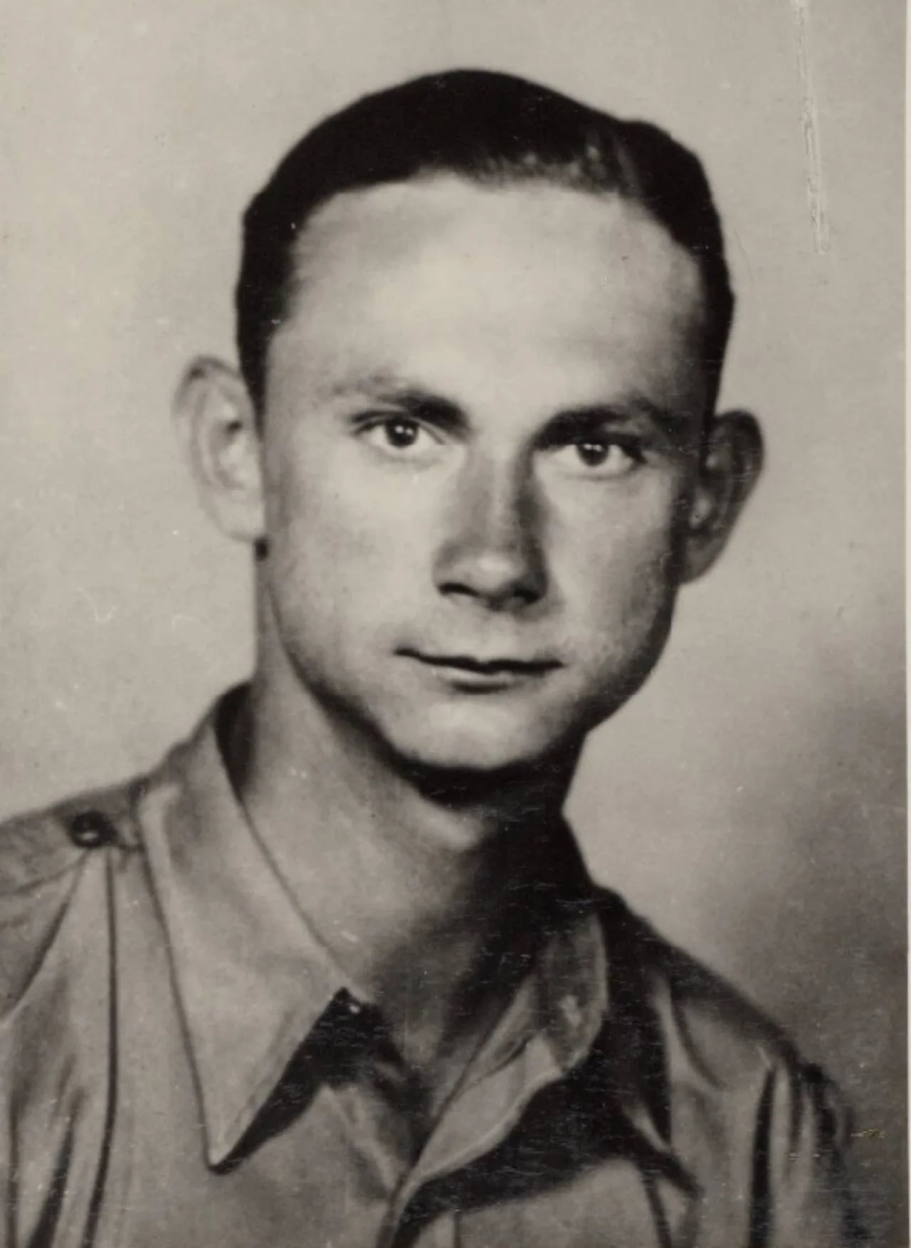 Porträt von Harm Steen (1916–1944) – Gedenkseite