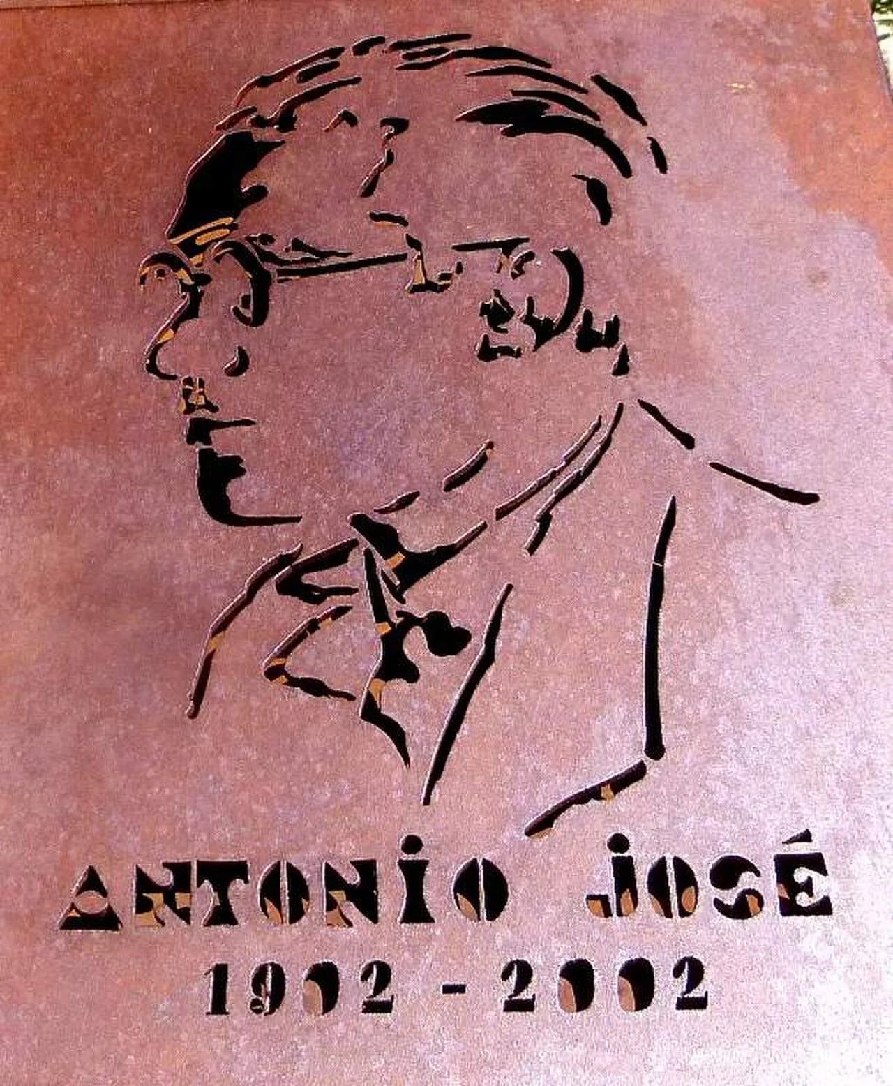 Portrait of Antonio José (1902–1936) – memorial page