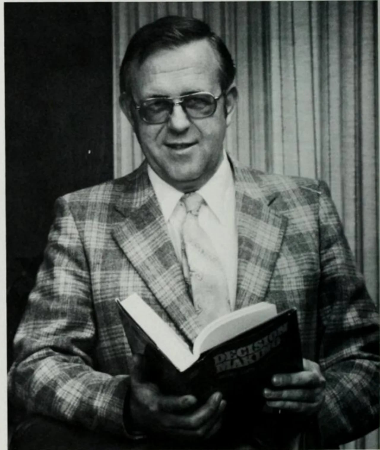 Portrait of L. Douglas Smoot (1934–2020) – memorial page