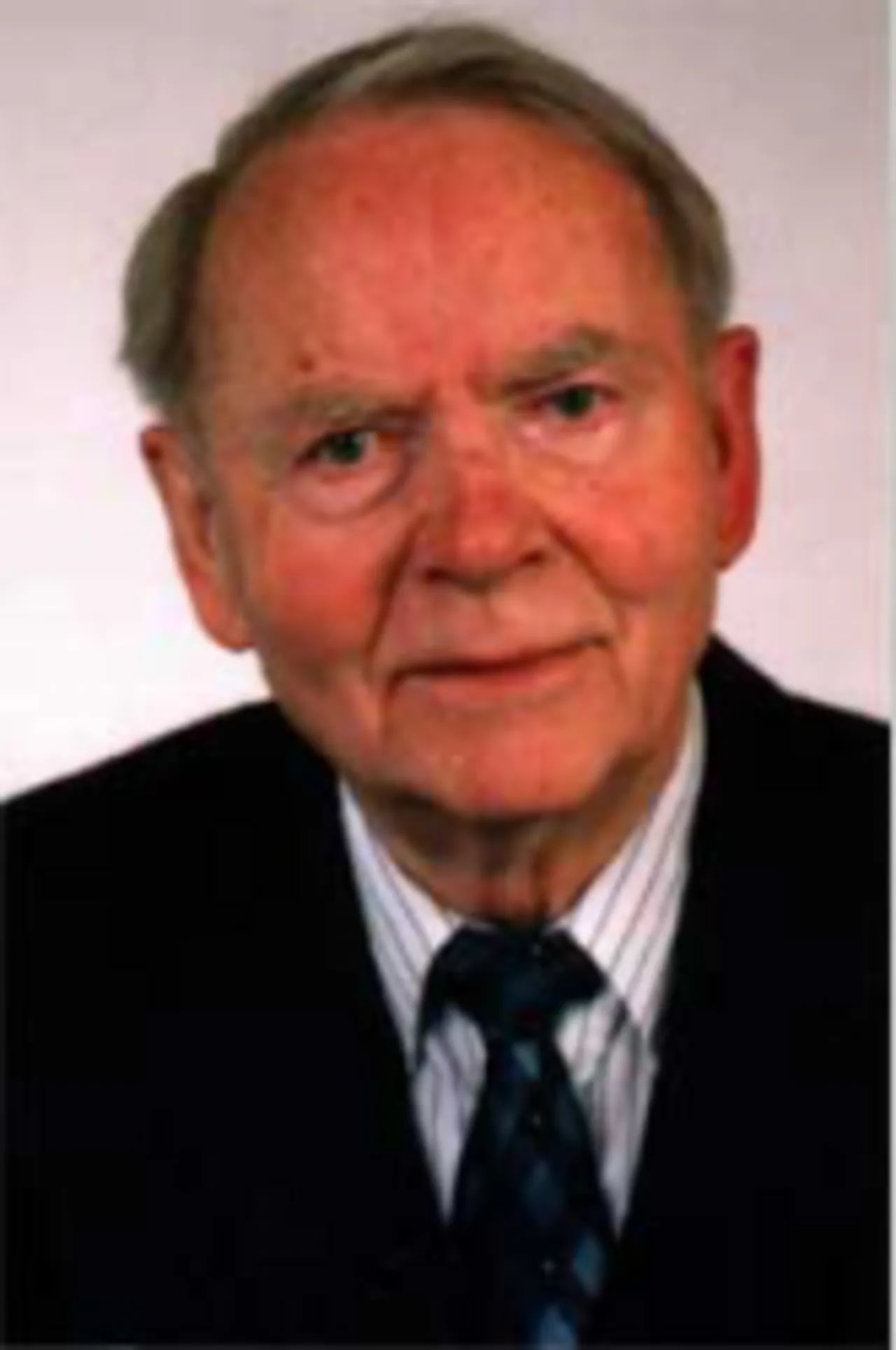 Porträt von Adolf Knappwost (1913–2007) – Gedenkseite