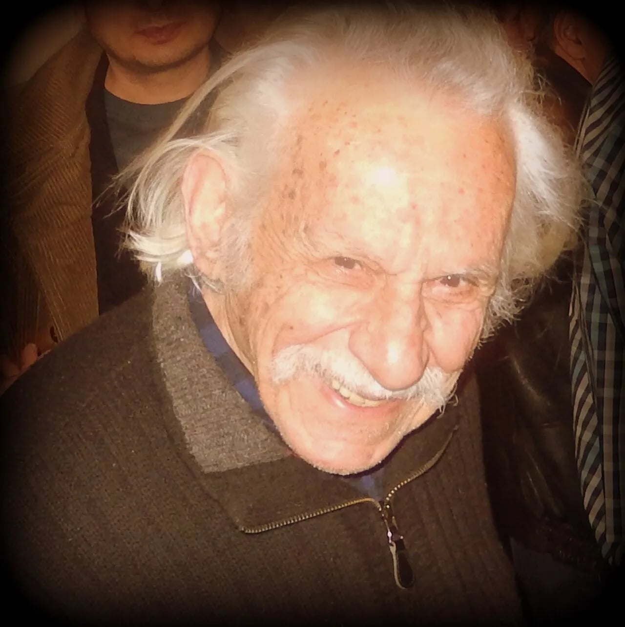 Porträt von Jerwand Manarjan (1924–2020) – Gedenkseite