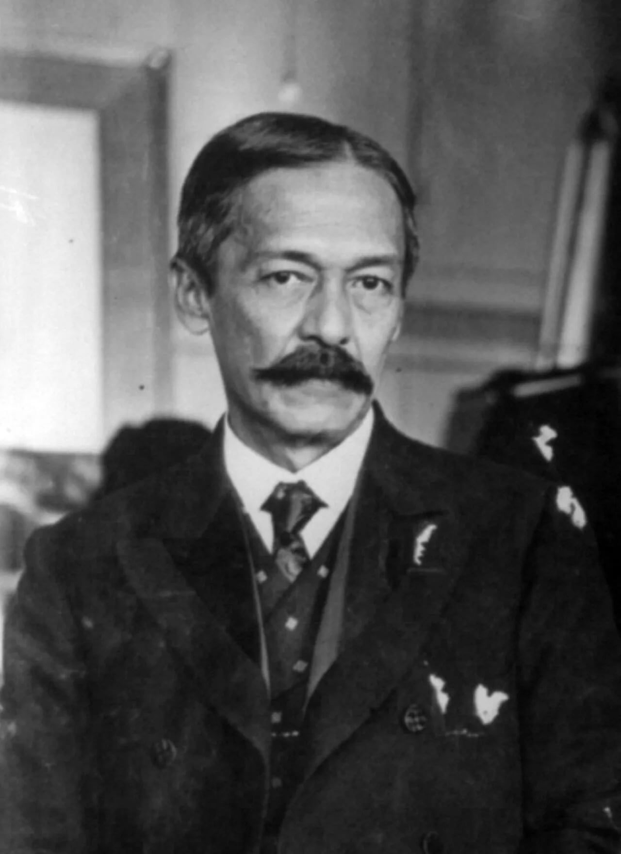 Porträt von Benito Legarda (1853–1915) – Gedenkseite
