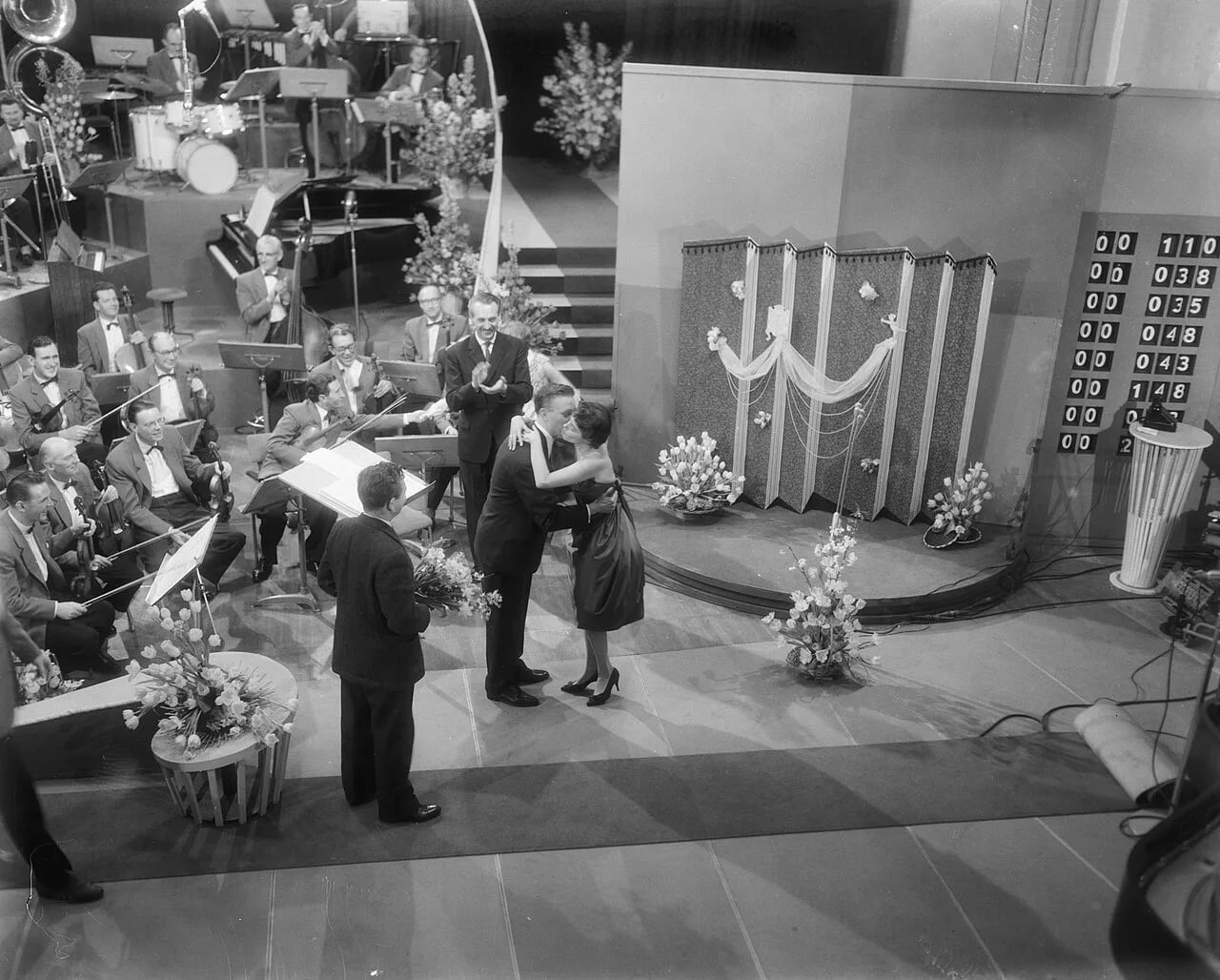 Portrait of John de Mol sr. (1931–2013) – memorial page