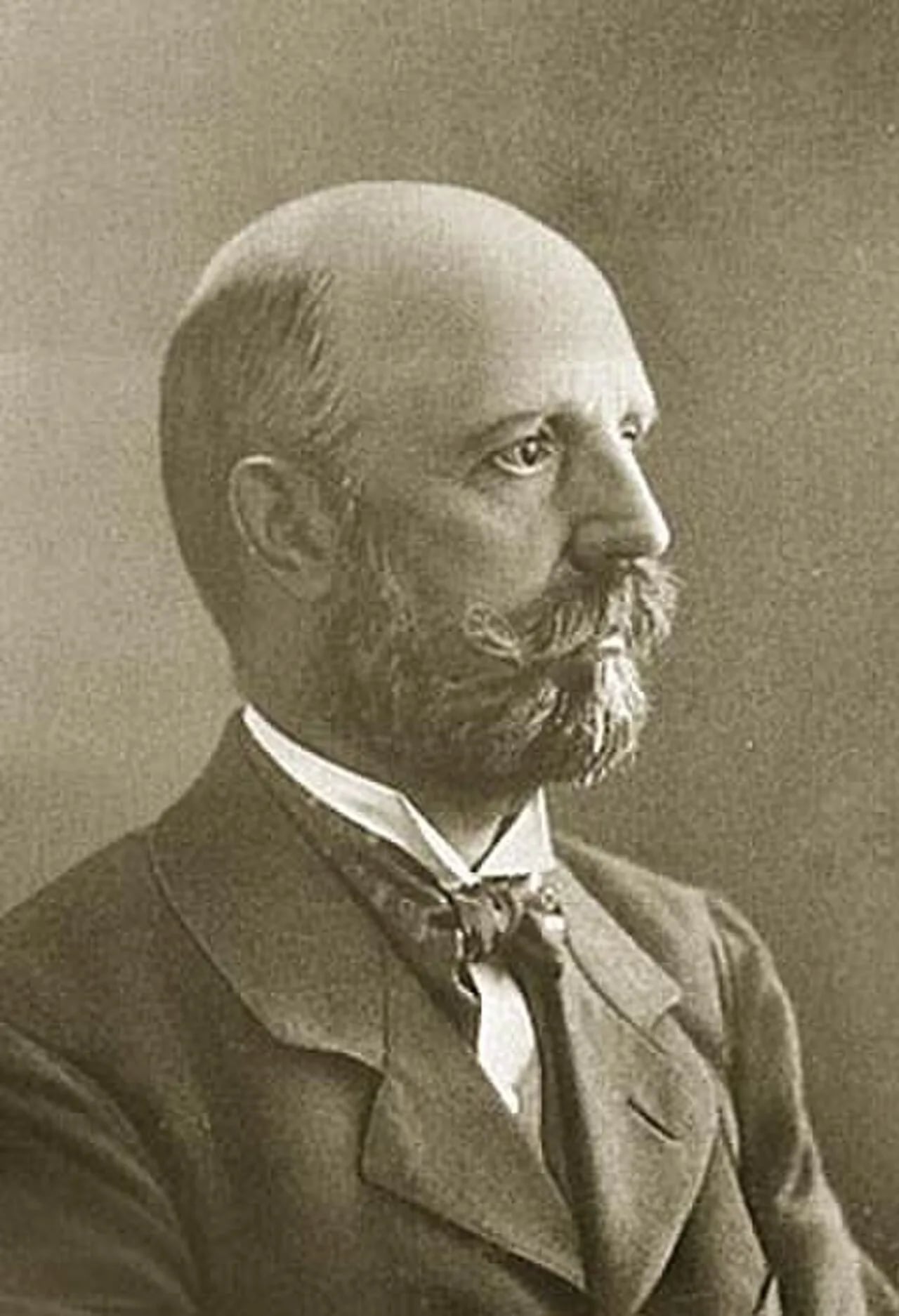 Portrait of Eduard Pleske (1852–1904) – memorial page