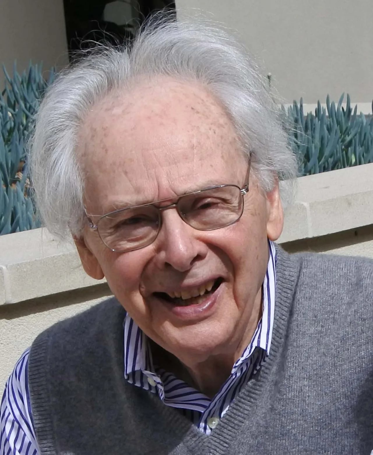 Porträt von Ralph Lewis Knowles (1928–2024) – Gedenkseite