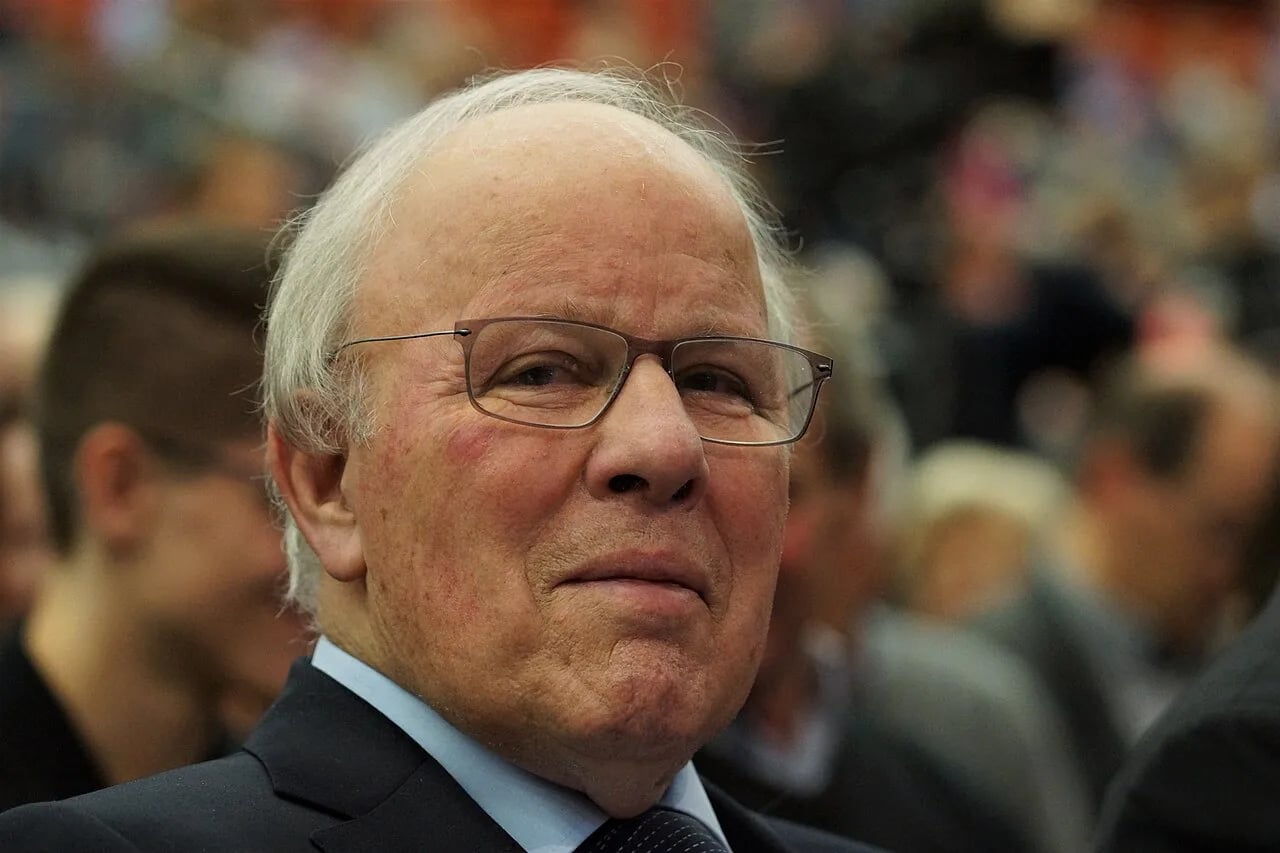 Porträt von Wolfgang Hamberger (1930–2025) – Gedenkseite