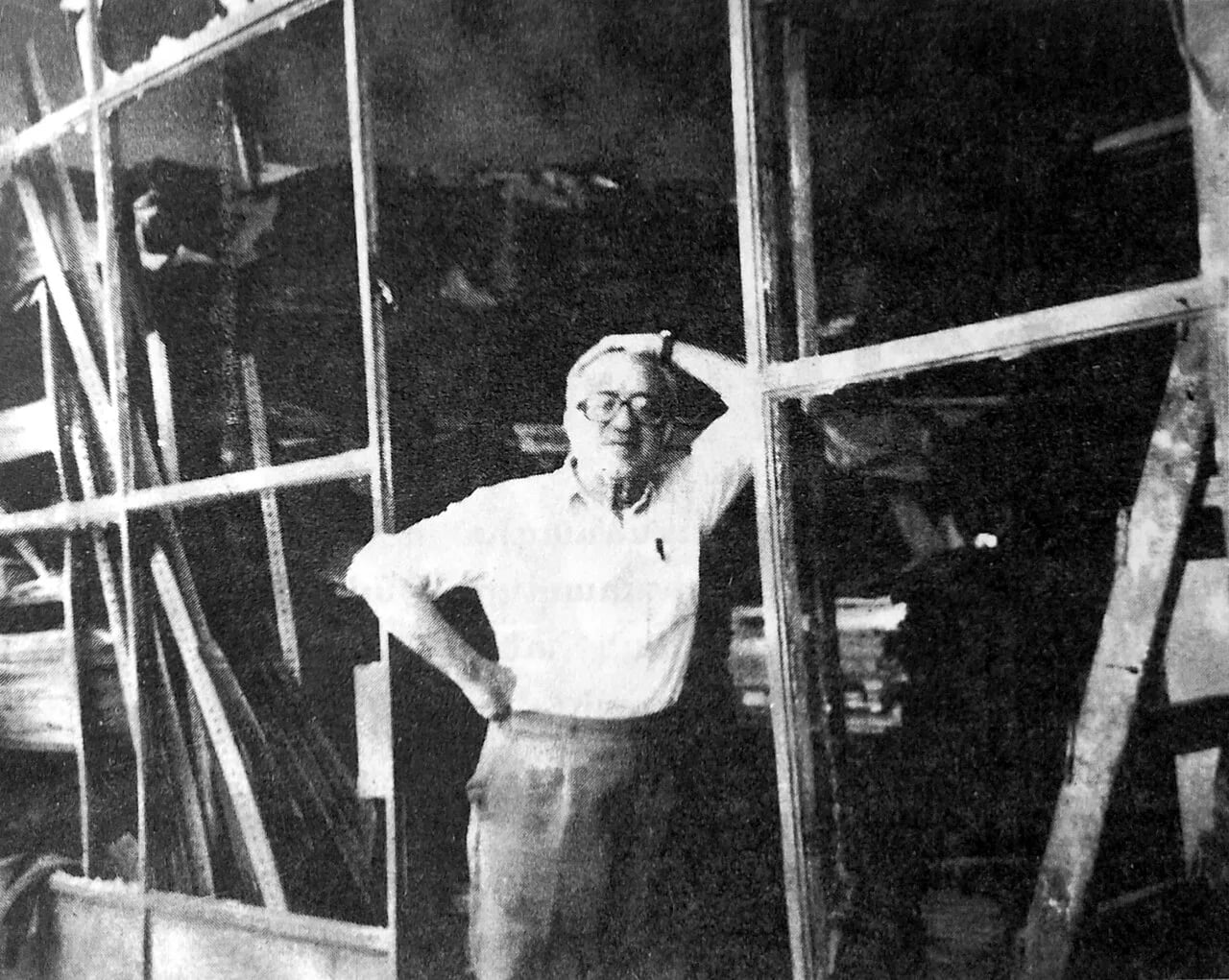 Porträt von Simon Simonian (1914–1986) – Gedenkseite