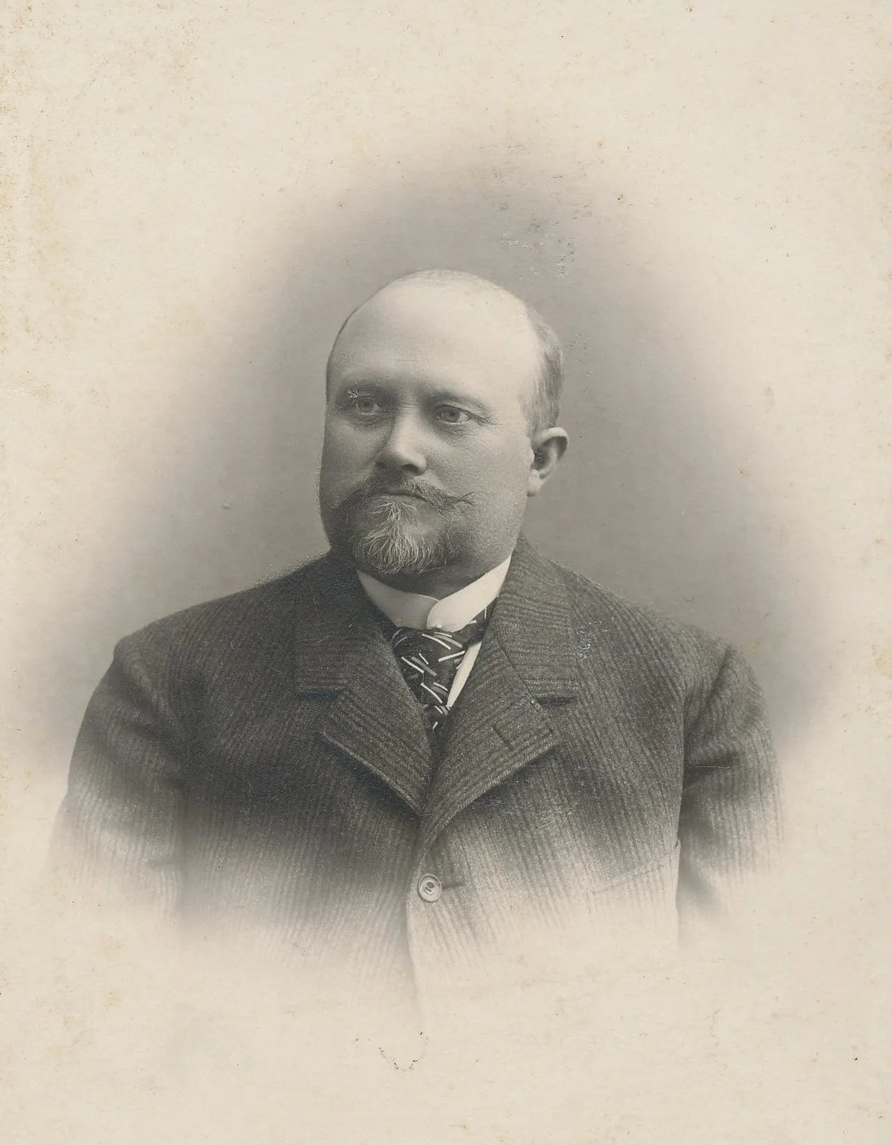 Portrait of Hans Einer (1856–1927) – memorial page