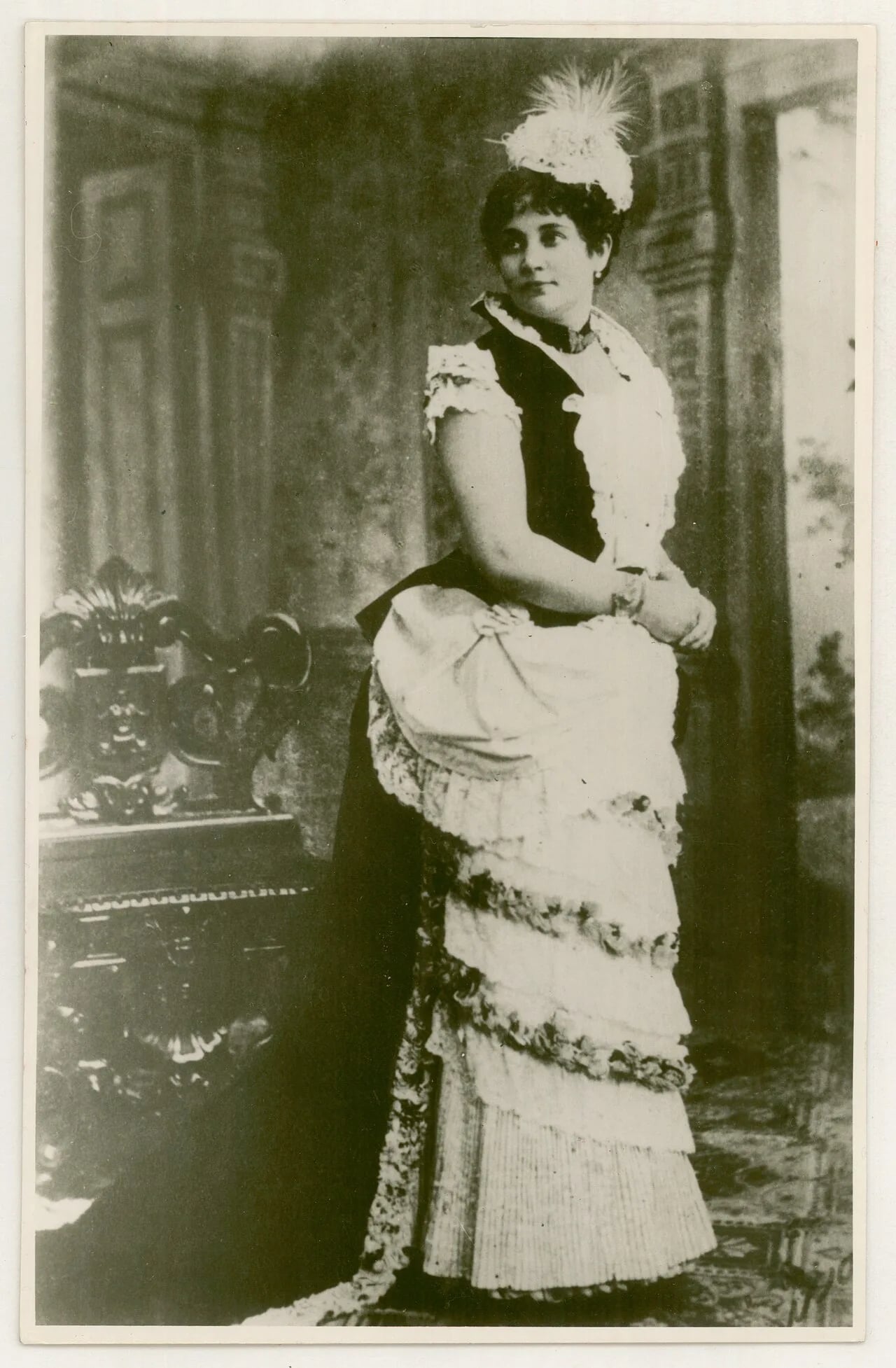 Portrait of Dorila Castell de Orozco (1845–1930) – memorial page