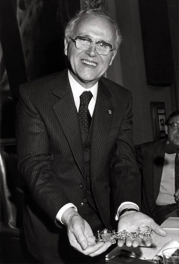 Porträt von Theo Thurlings (1916–1997) – Gedenkseite