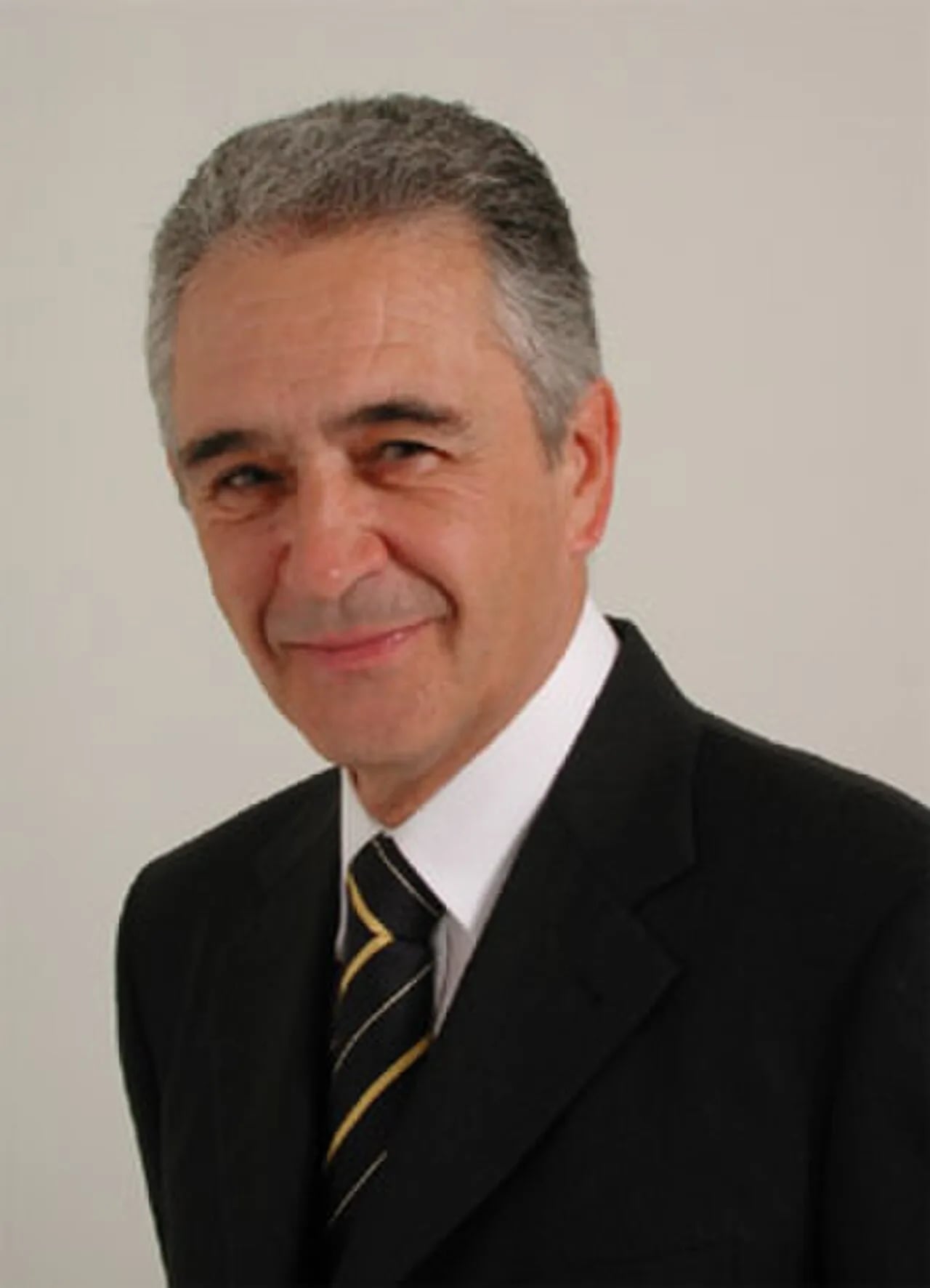 Porträt von Francesco Onnis (1938–2016) – Gedenkseite
