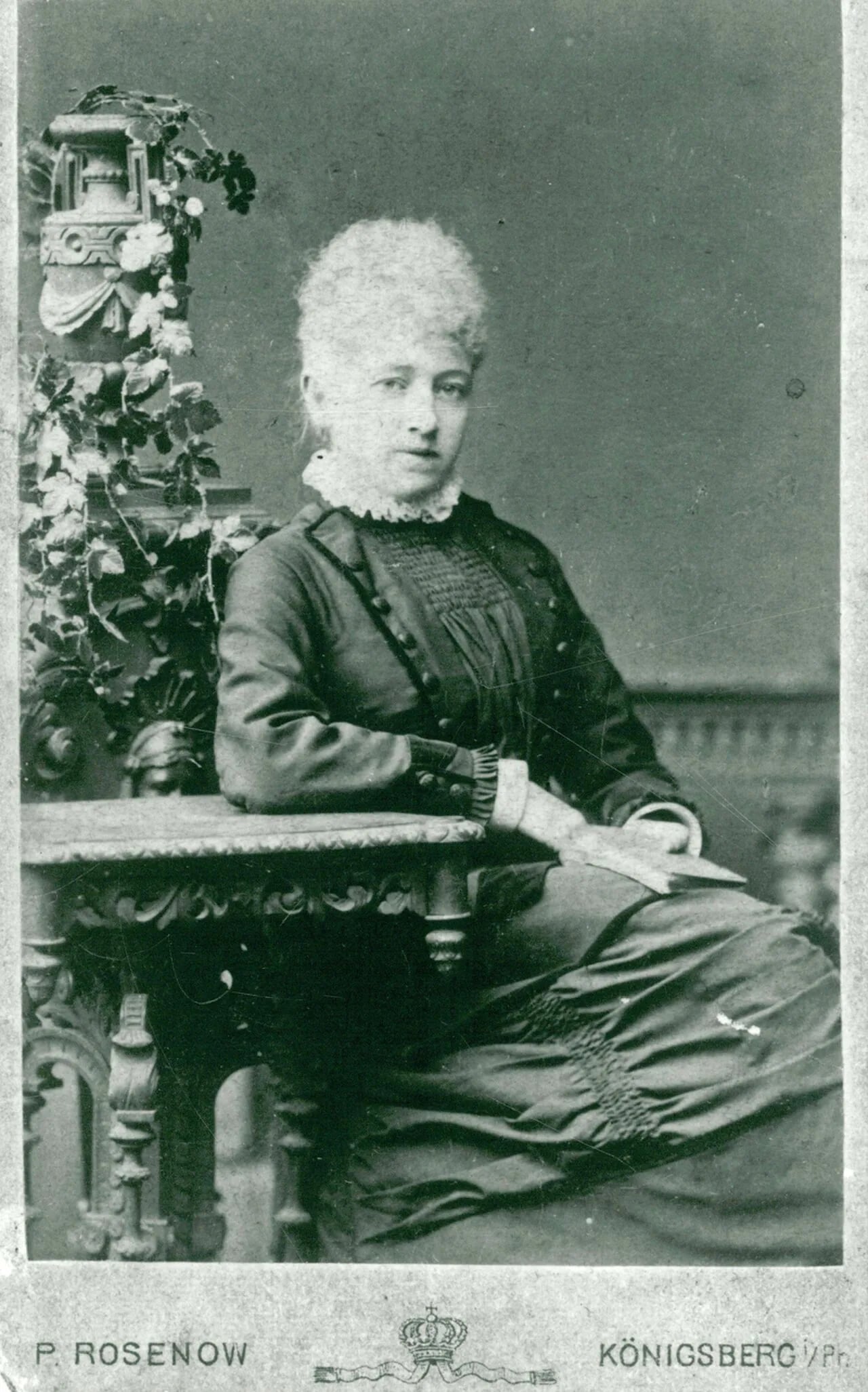 Portrait of Laura Madigan (1849–1918) – memorial page