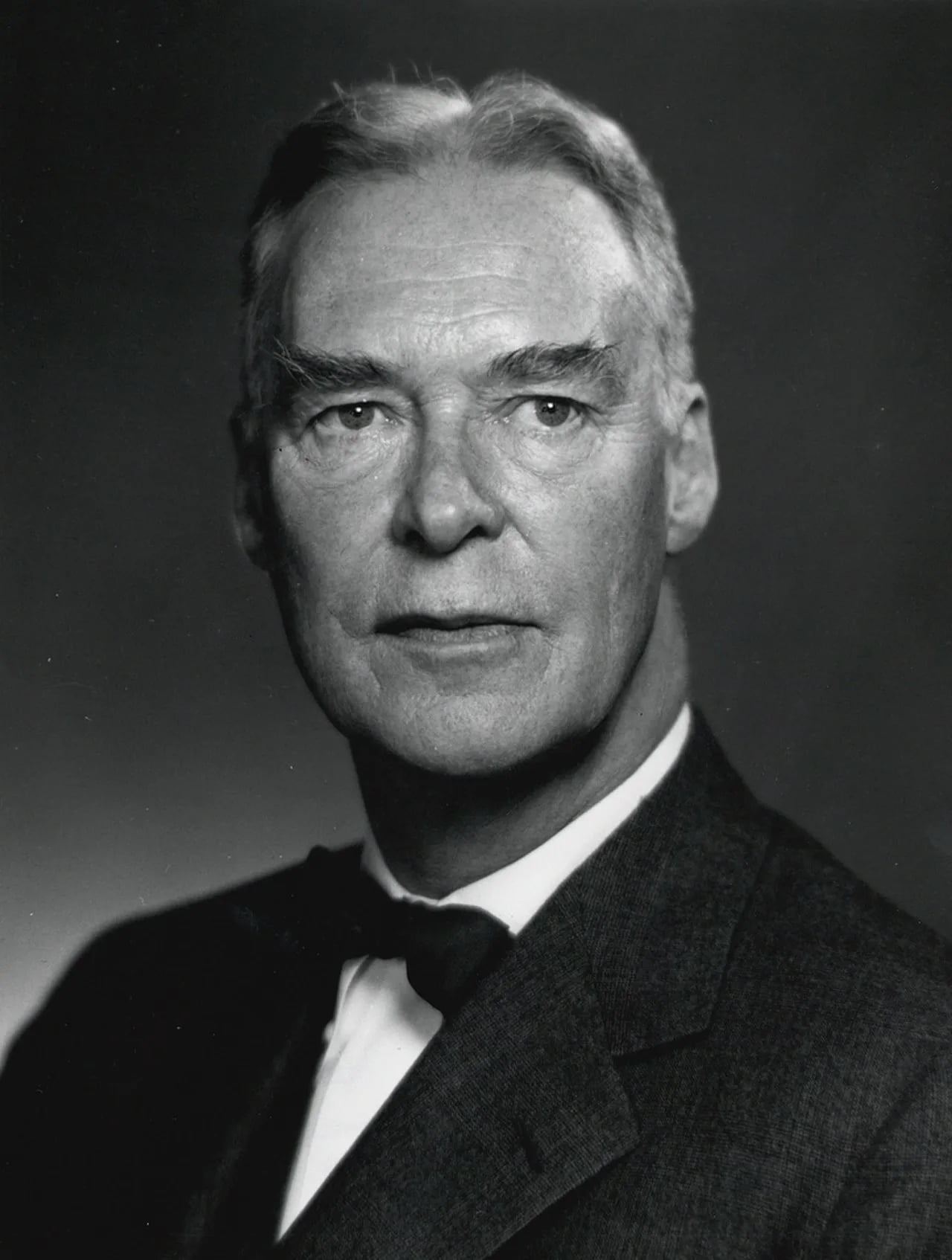 Portrait of Christian Herter (1895–1966) – memorial page