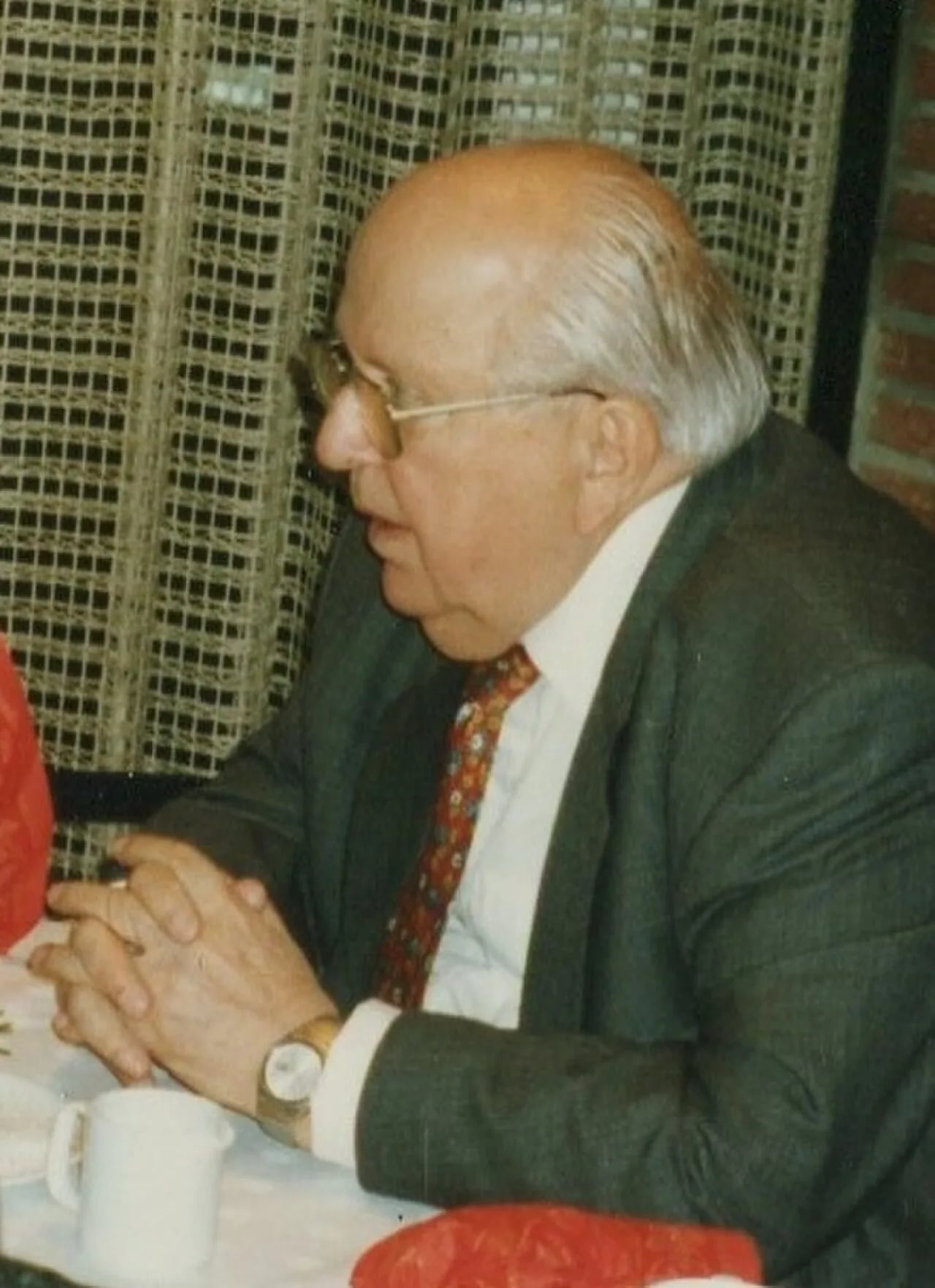 Portrait of Wolfgang Jäger (1920–2012) – memorial page