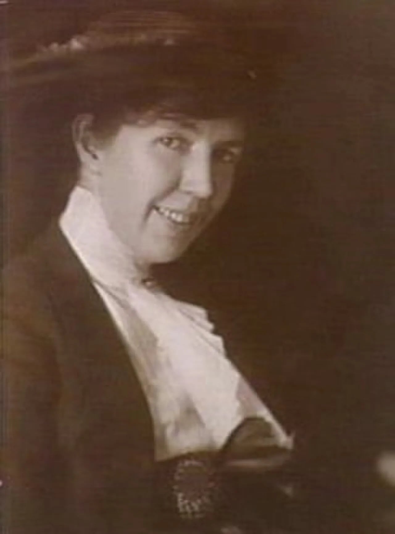 Portrait of Annie May Moore (1881–1931) – memorial page