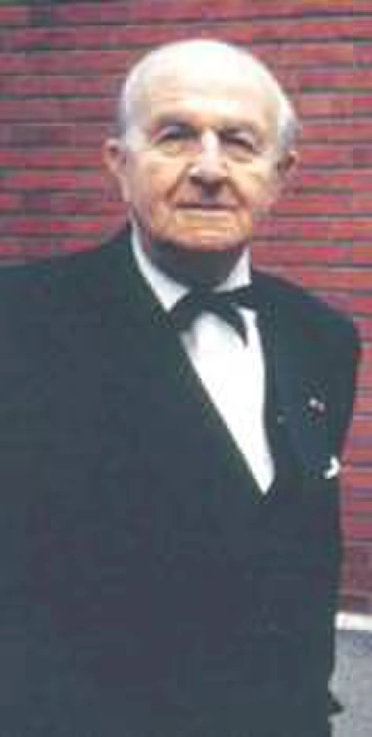 Porträt von François Perroux (1903–1987) – Gedenkseite