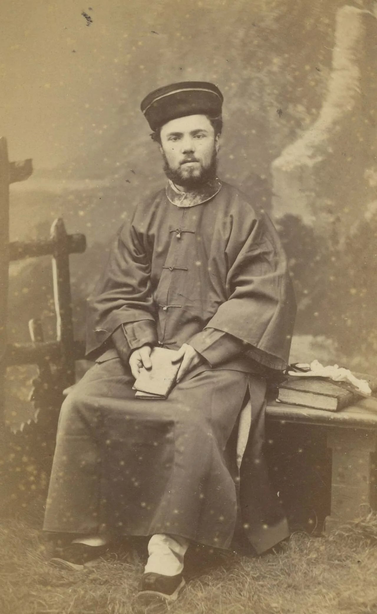 Porträt von Edouard-Ernest Maire (1848–1932) – Gedenkseite
