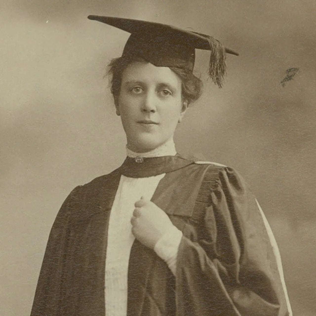 Portrait of Emily Dorothea Pavy (1885–1967) – memorial page